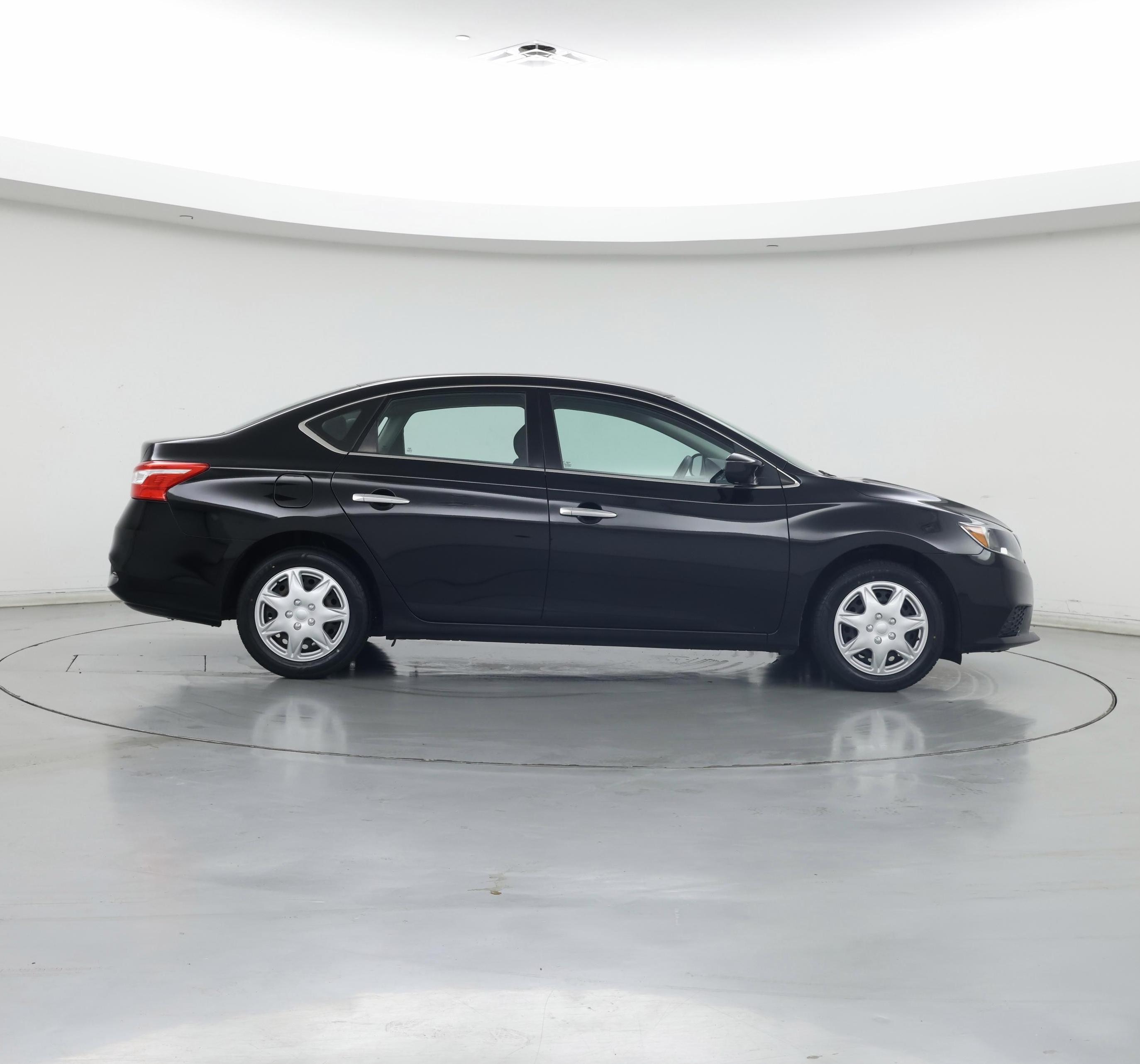 Thumbnail: 2018 Nissan Sentra - 7
