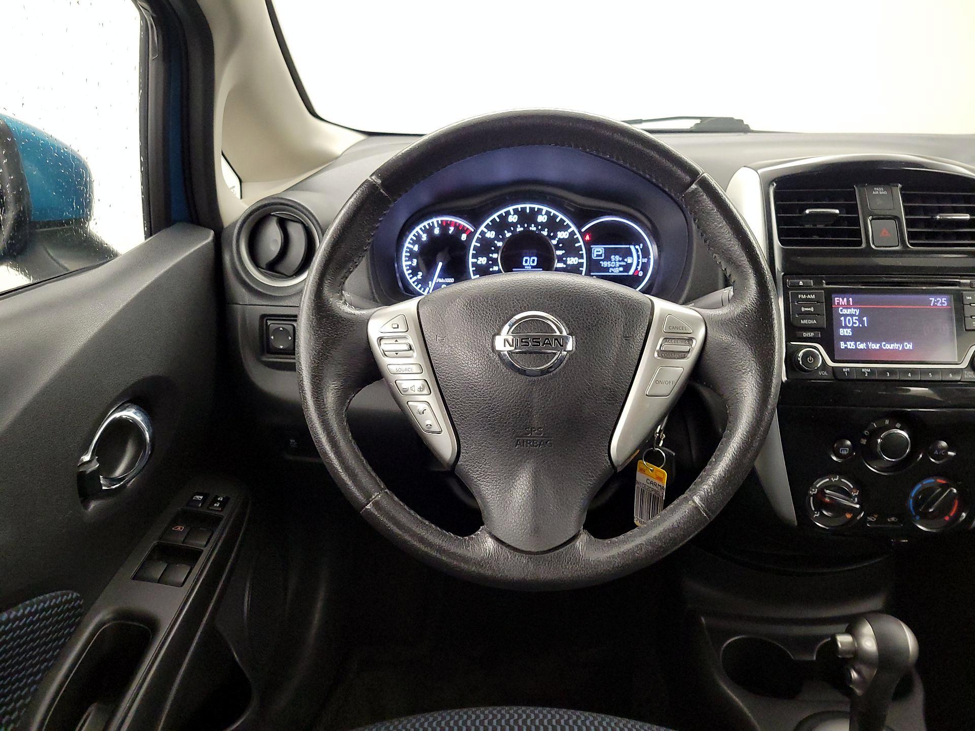 Thumbnail: 2016 Nissan Versa Note - 10