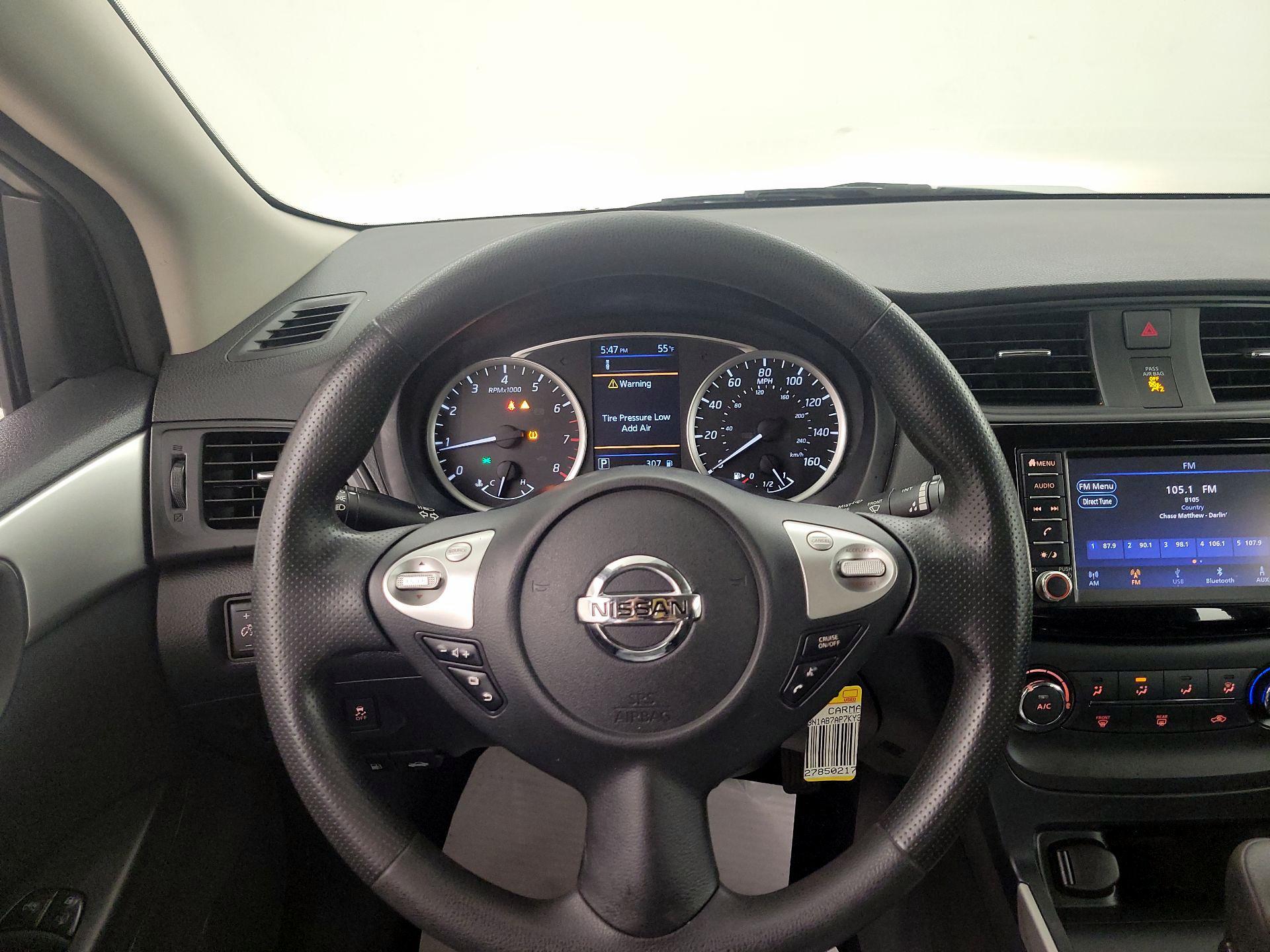 Thumbnail: 2019 Nissan Sentra - 10