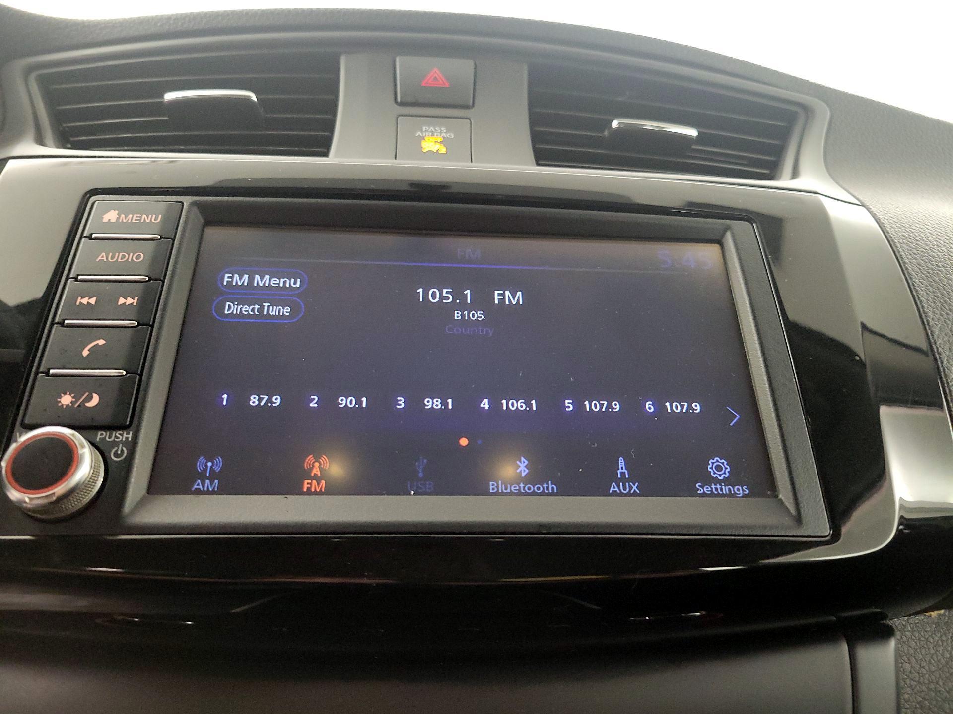 Thumbnail: 2019 Nissan Sentra - 15