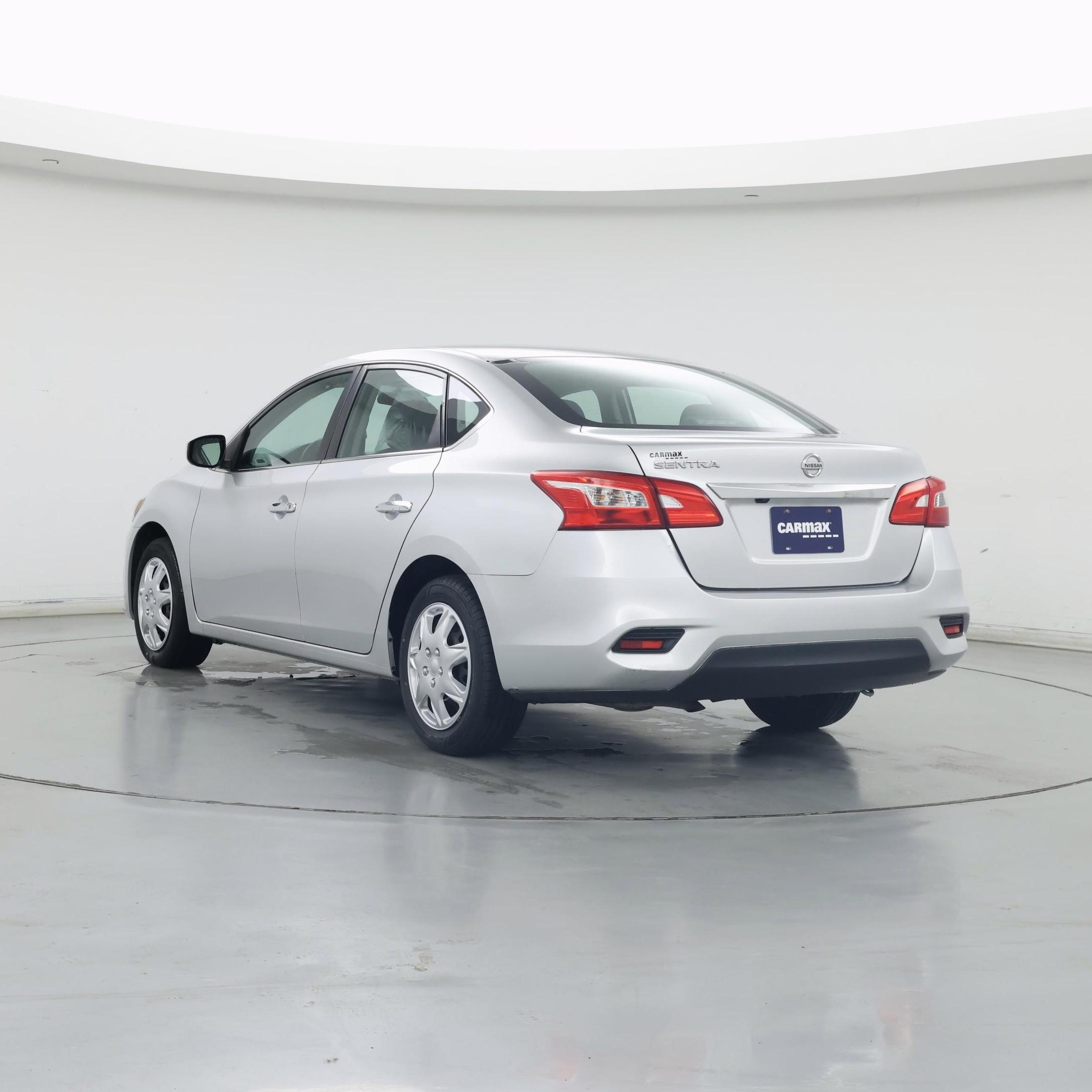 Thumbnail: 2019 Nissan Sentra - 2