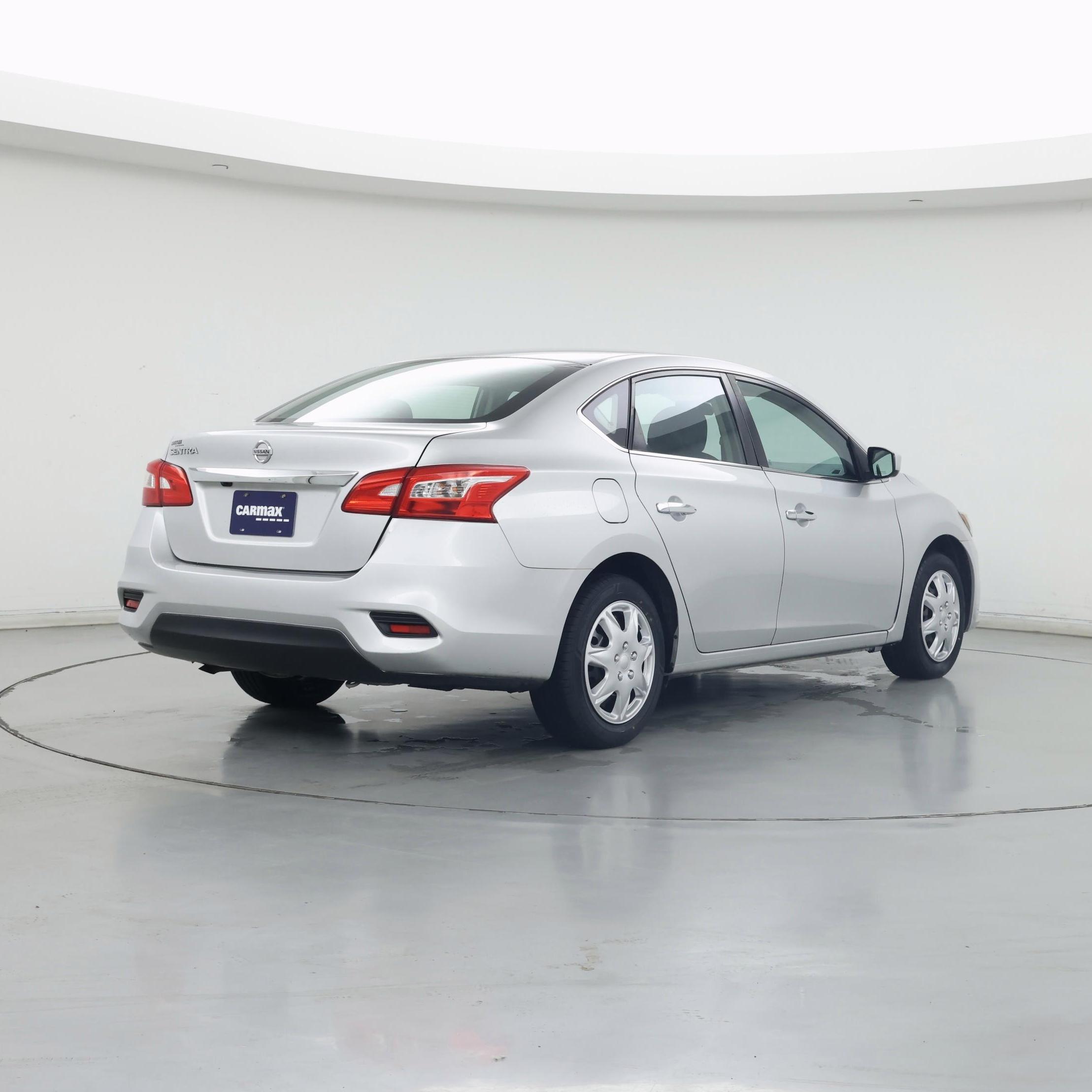 Thumbnail: 2019 Nissan Sentra - 8