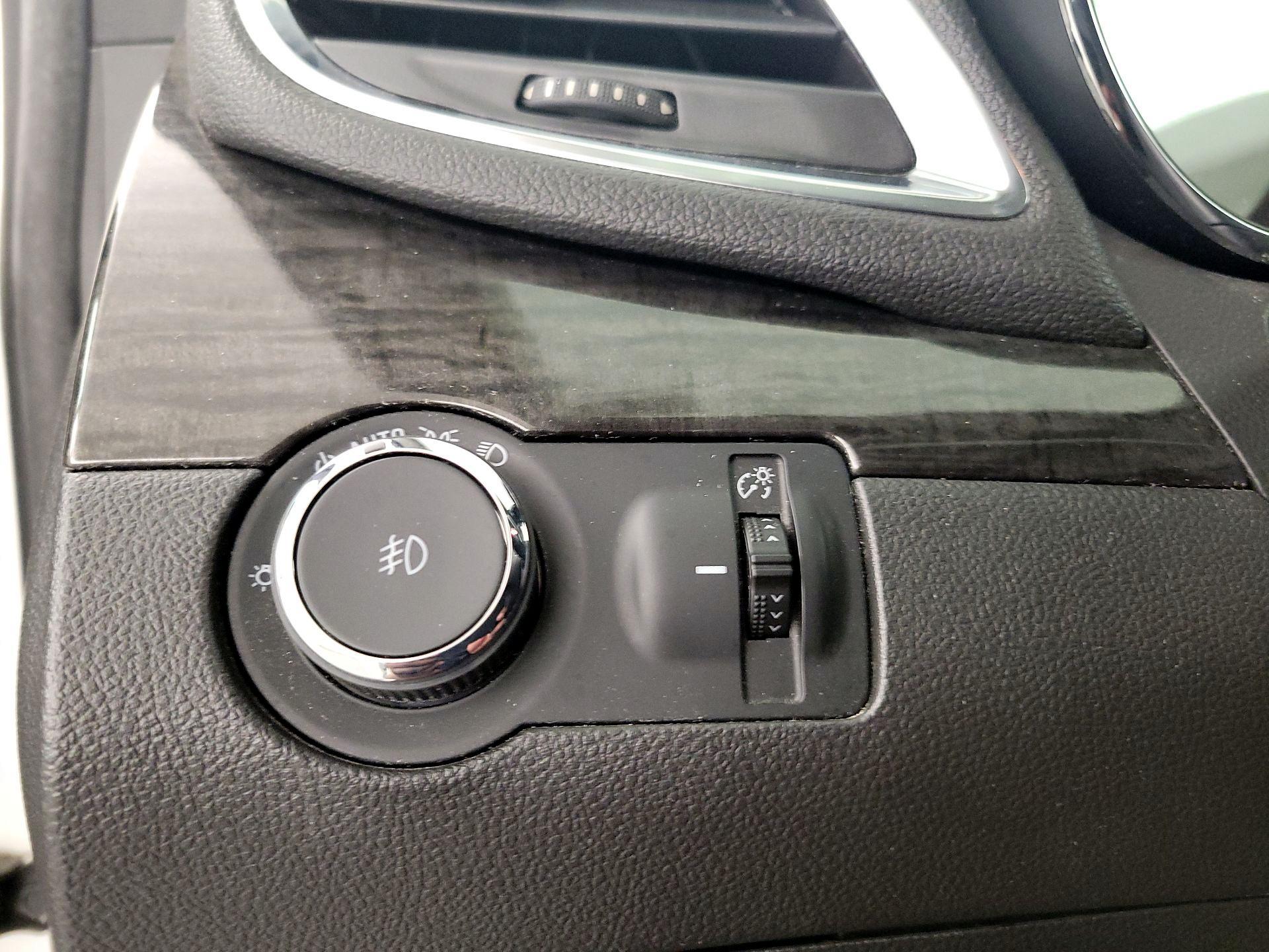 Thumbnail: 2016 Buick Encore - 13