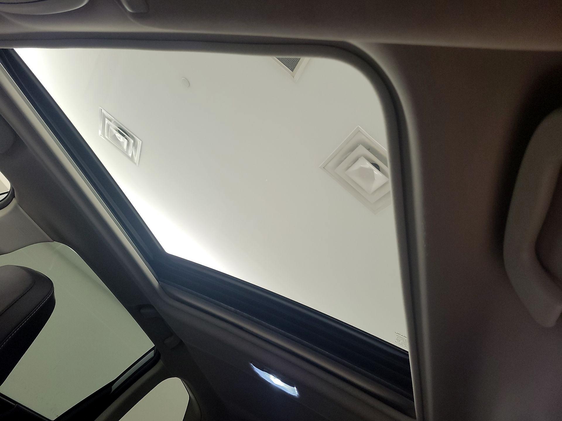 Thumbnail: 2020 Subaru Forester - 20