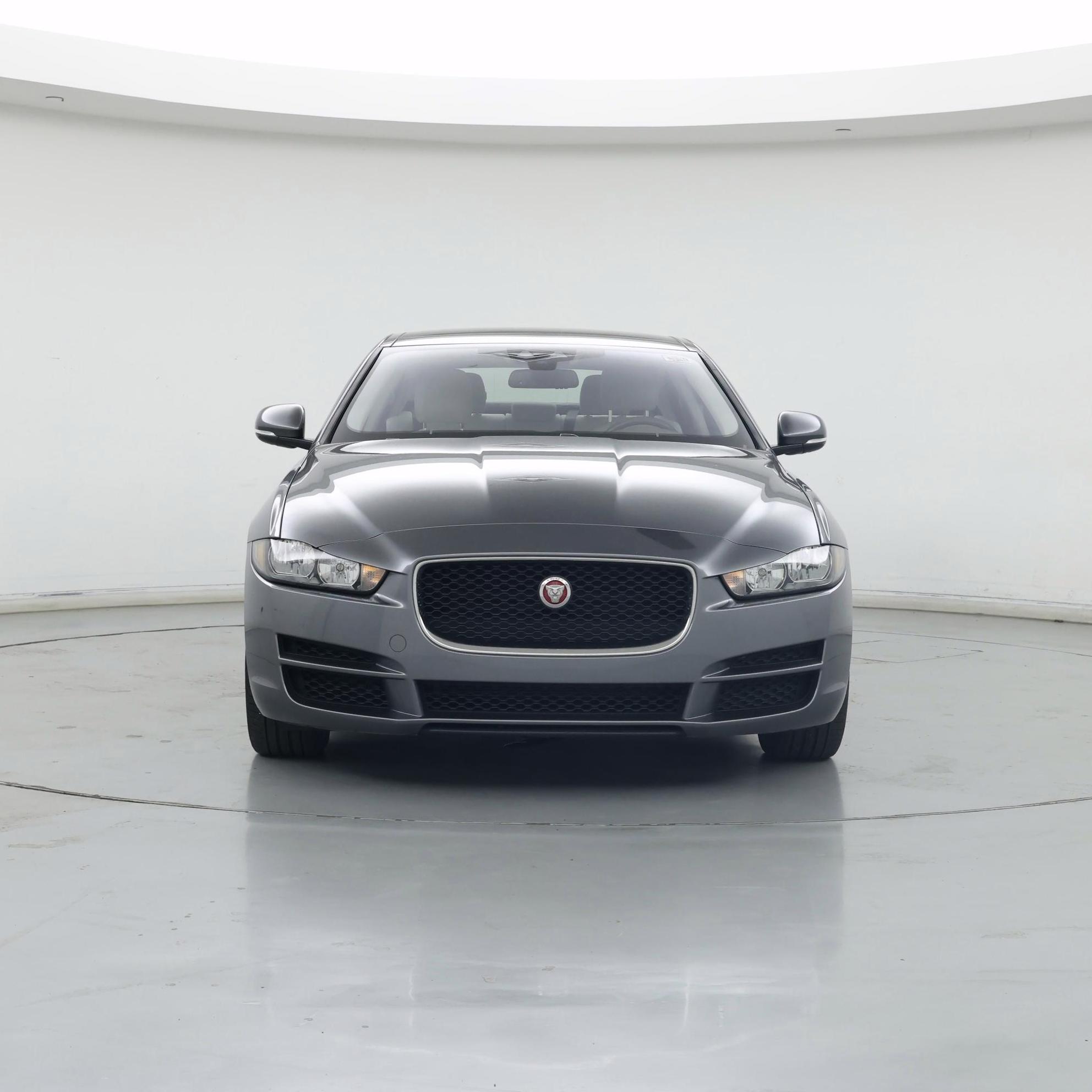 Thumbnail: 2018 Jaguar XE - 5