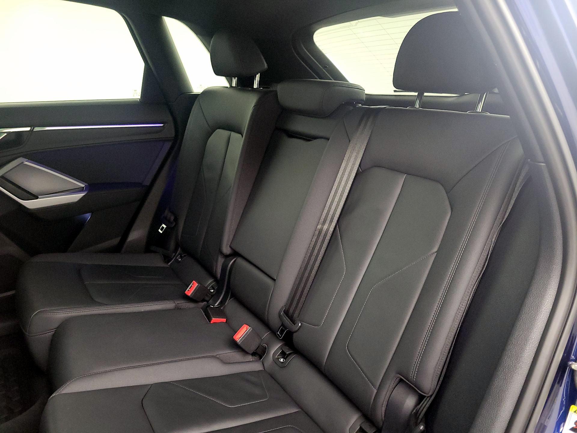 Thumbnail: 2022 Audi Q3 - 20
