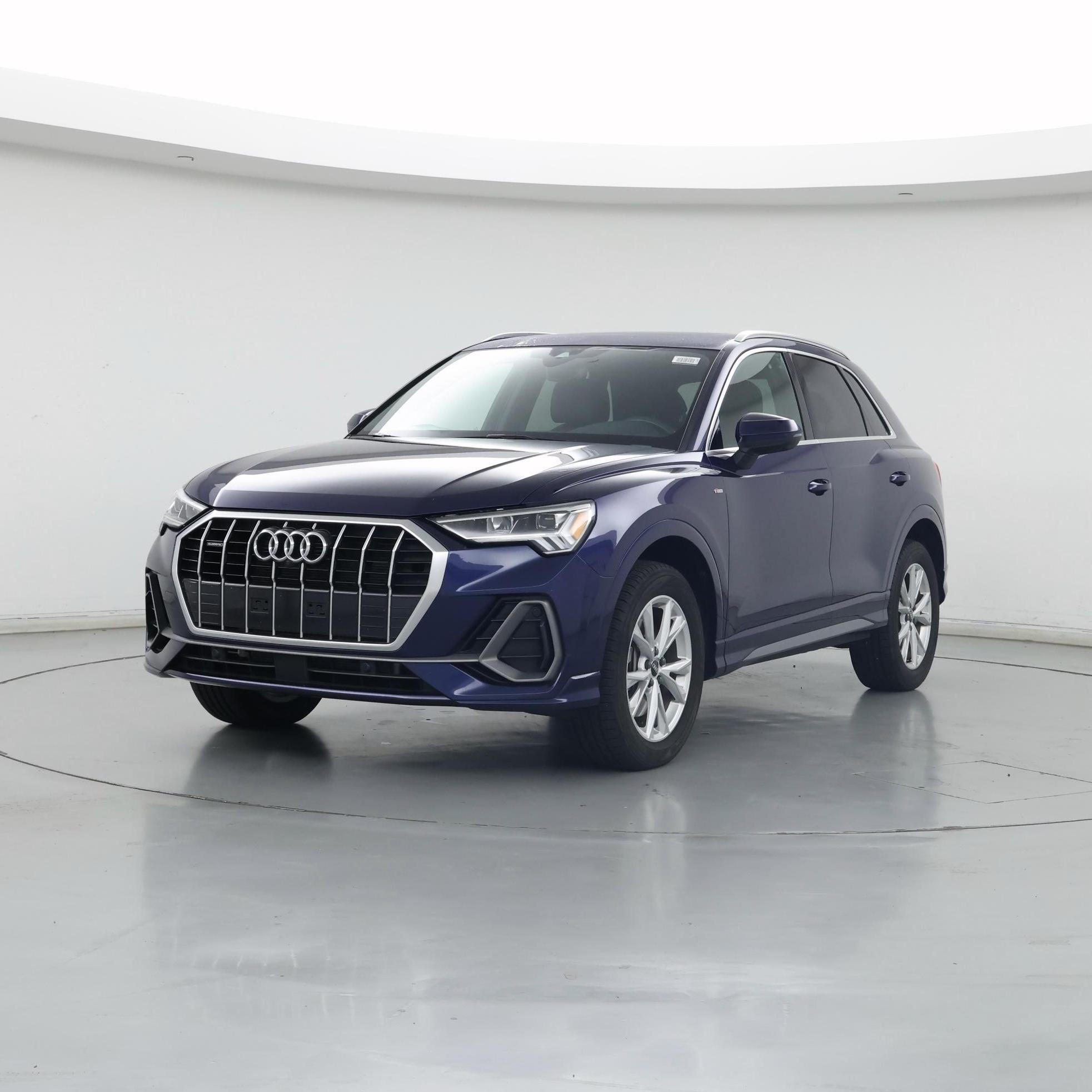 Thumbnail: 2022 Audi Q3 - 4