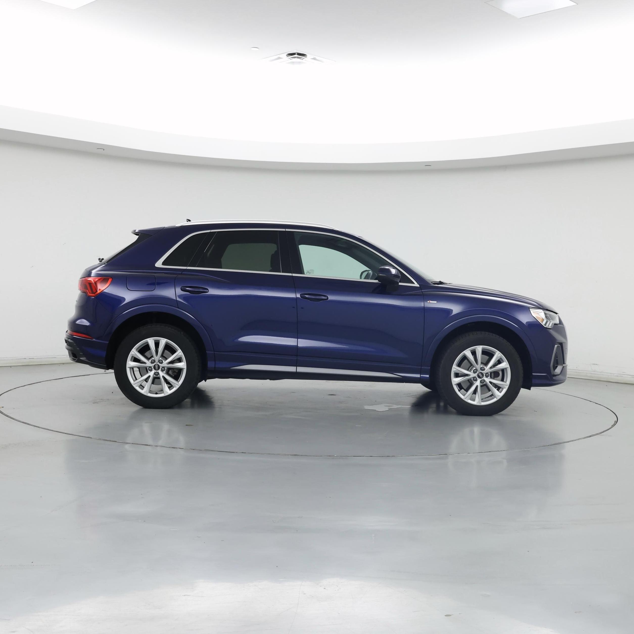 Thumbnail: 2022 Audi Q3 - 7