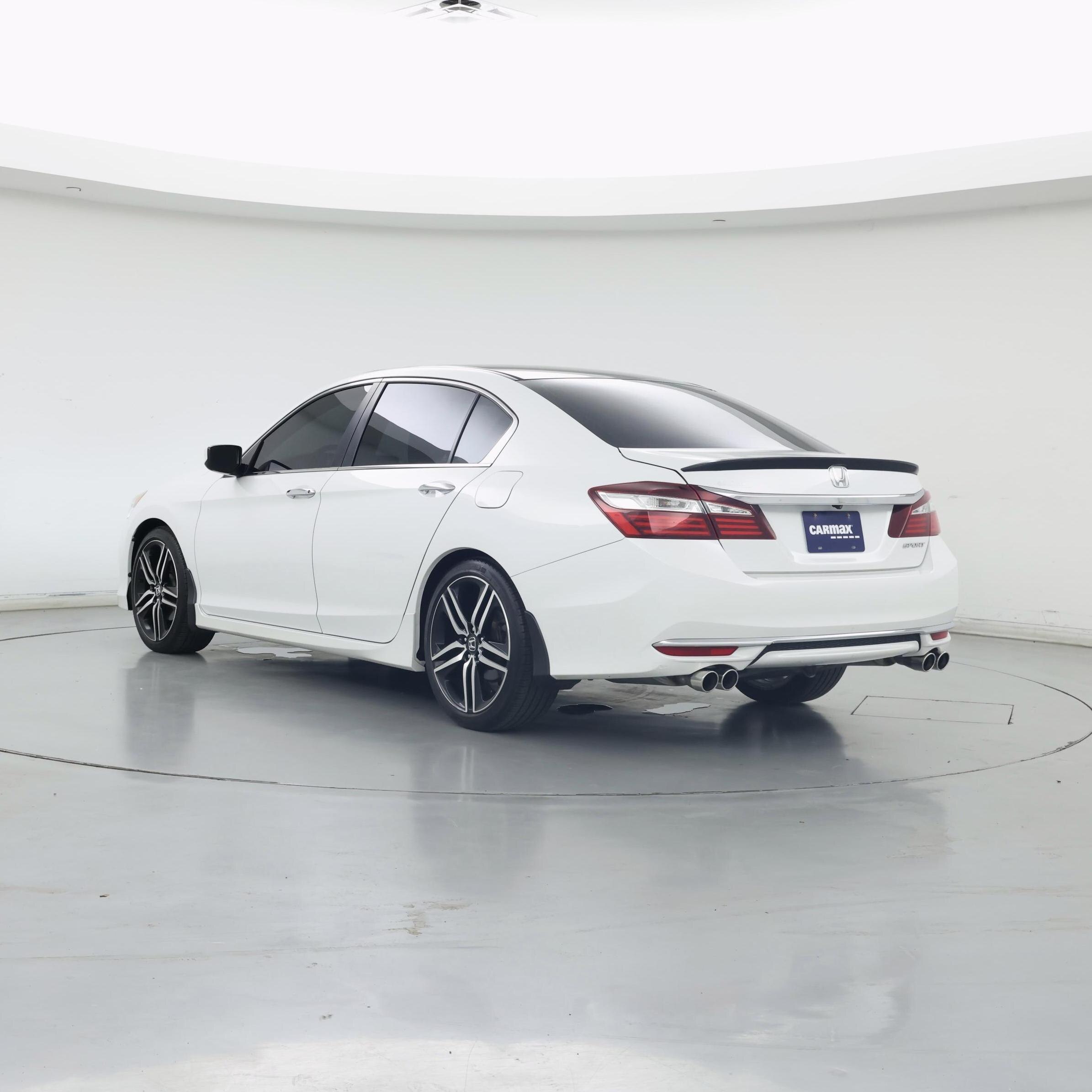 Thumbnail: 2017 Honda Accord - 2