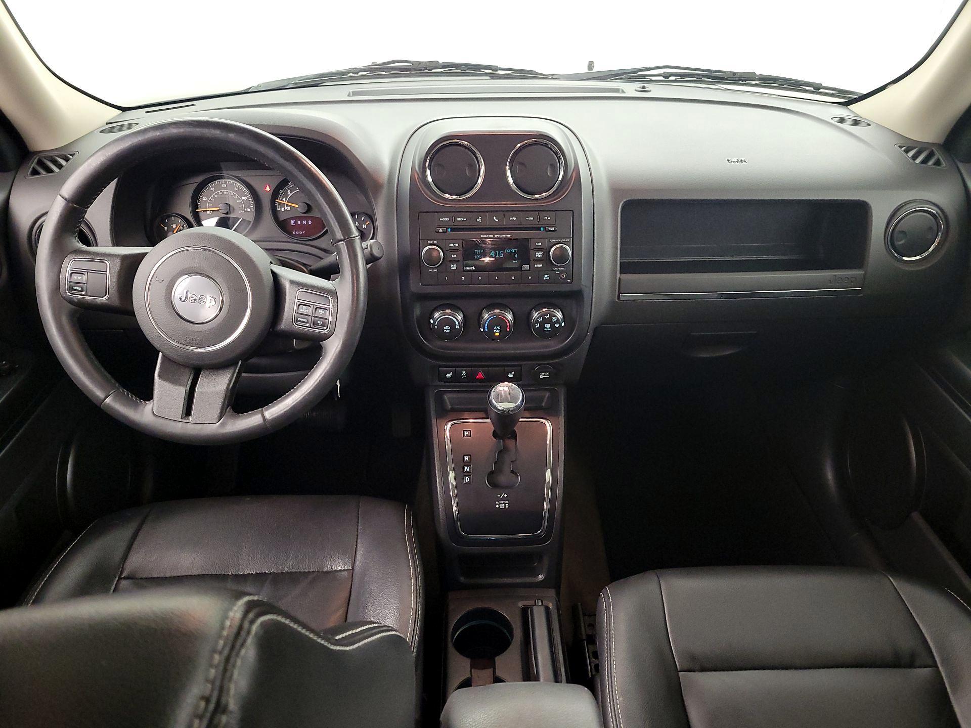 Thumbnail: 2016 Jeep Patriot - 9