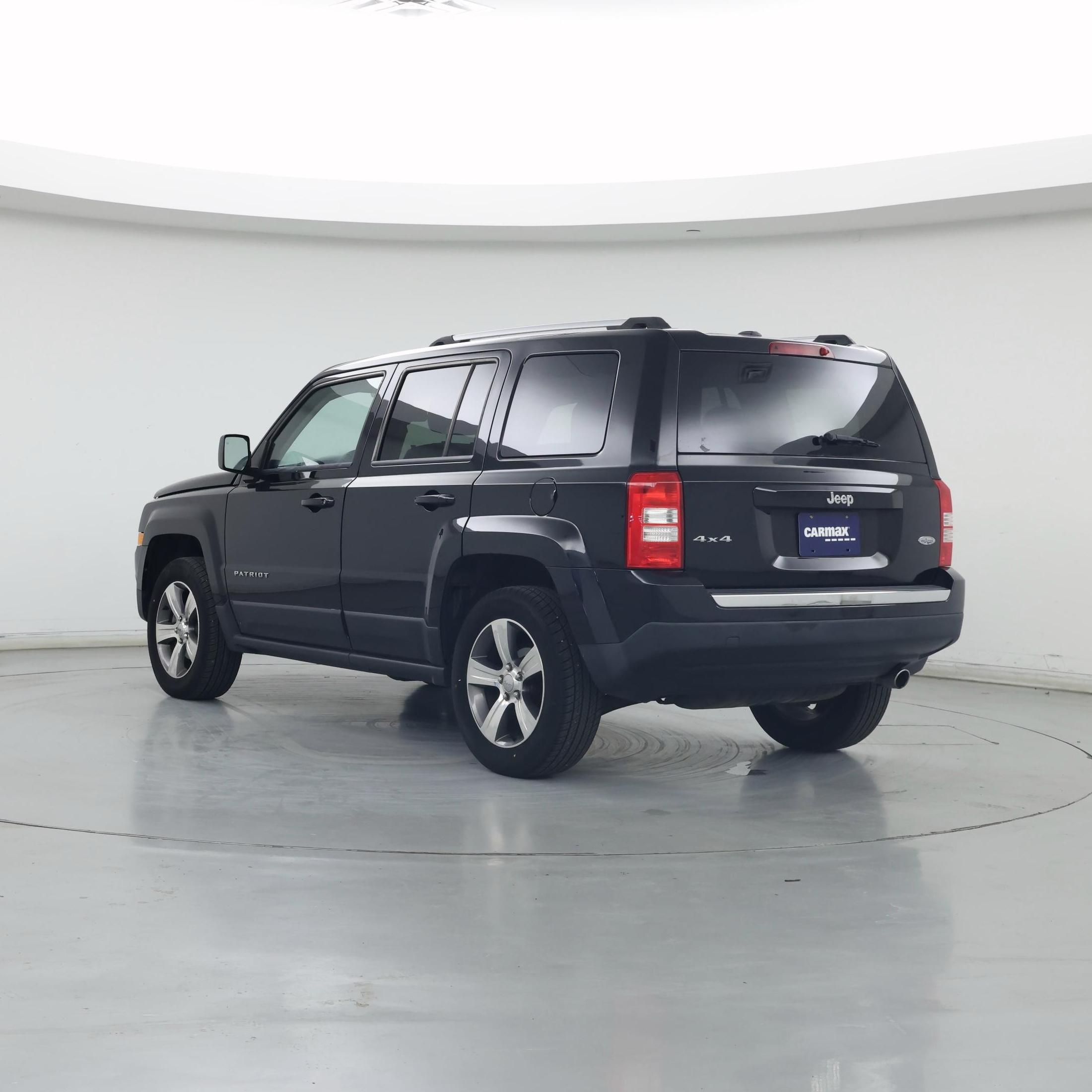 Thumbnail: 2016 Jeep Patriot - 2