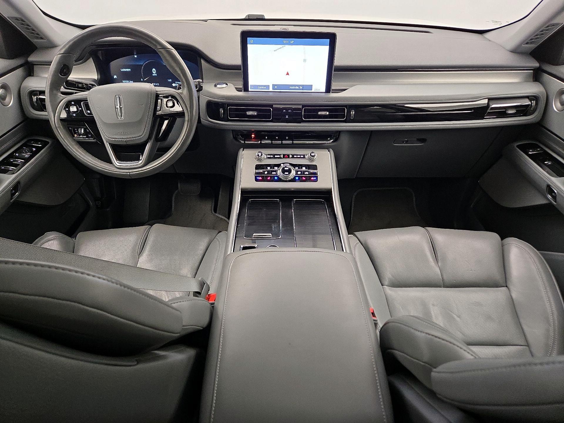 Thumbnail: 2020 Lincoln Aviator - 9