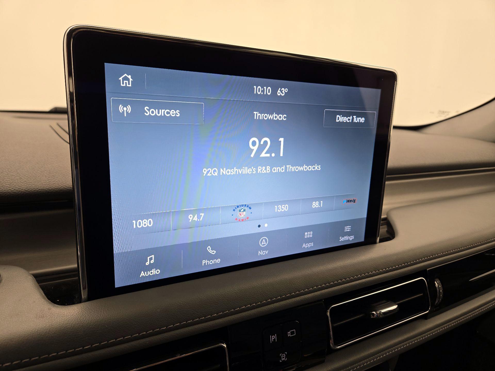 Thumbnail: 2020 Lincoln Aviator - 16