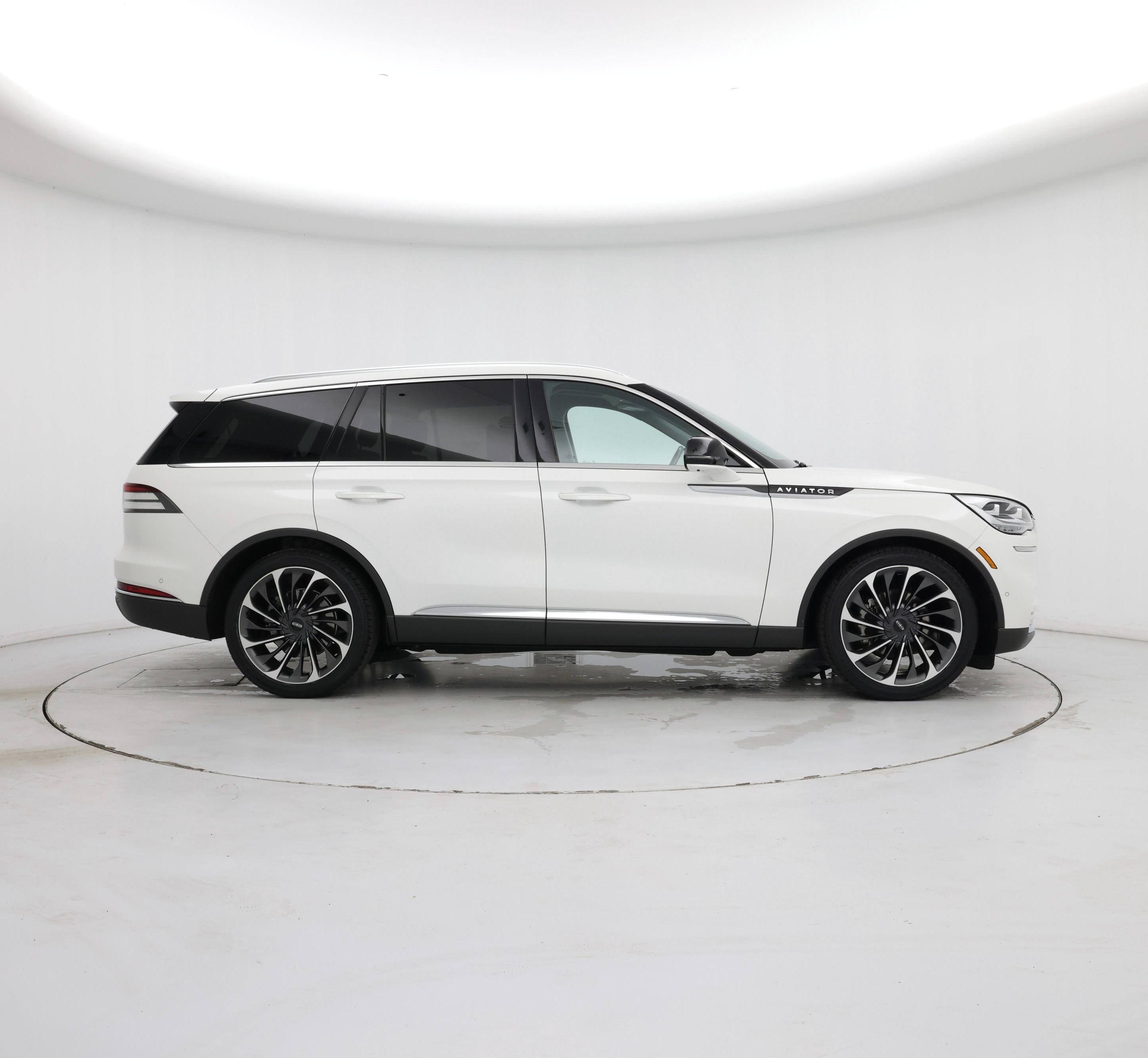 Thumbnail: 2020 Lincoln Aviator - 7