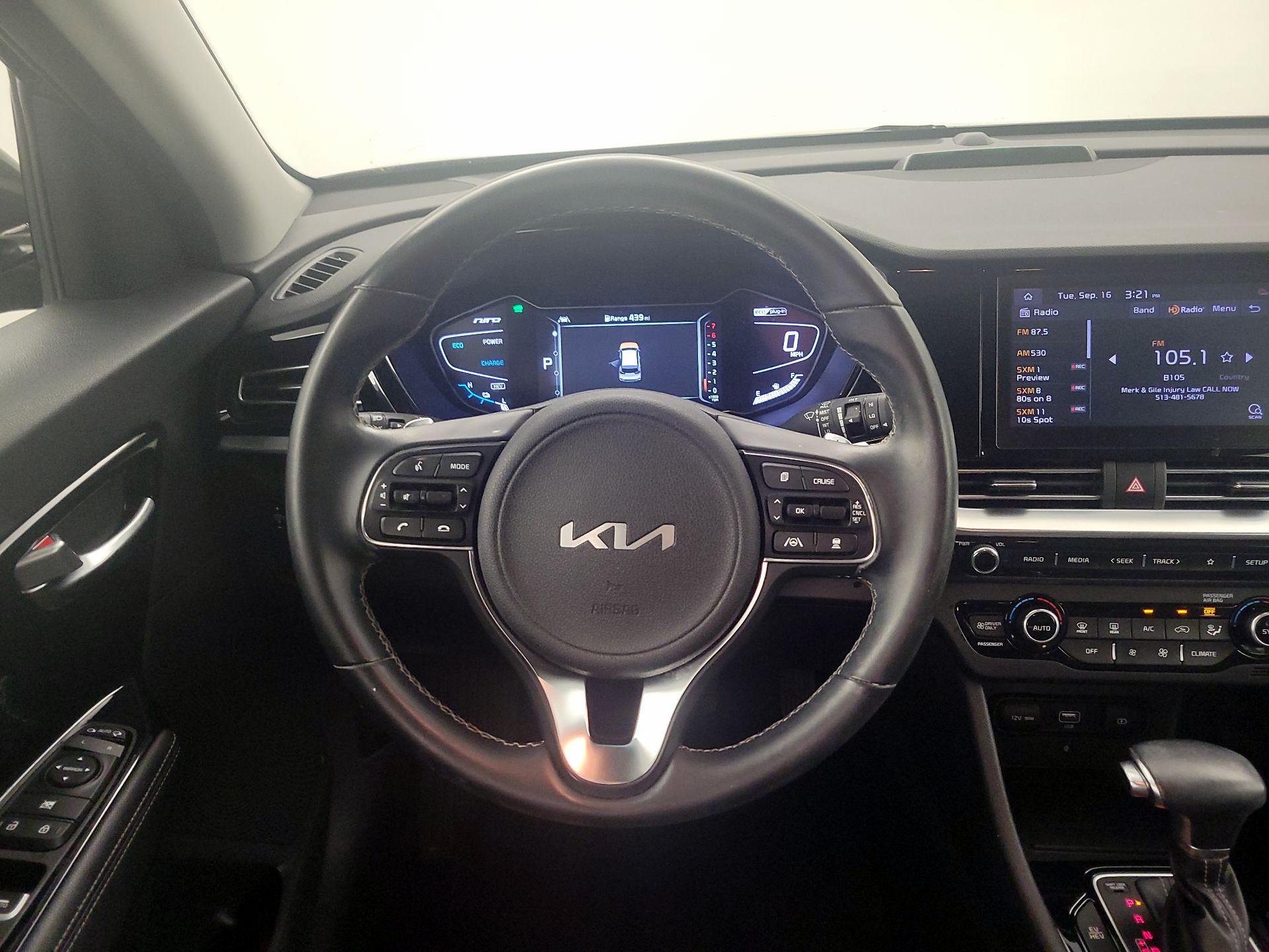 Thumbnail: 2022 Kia Niro - 10