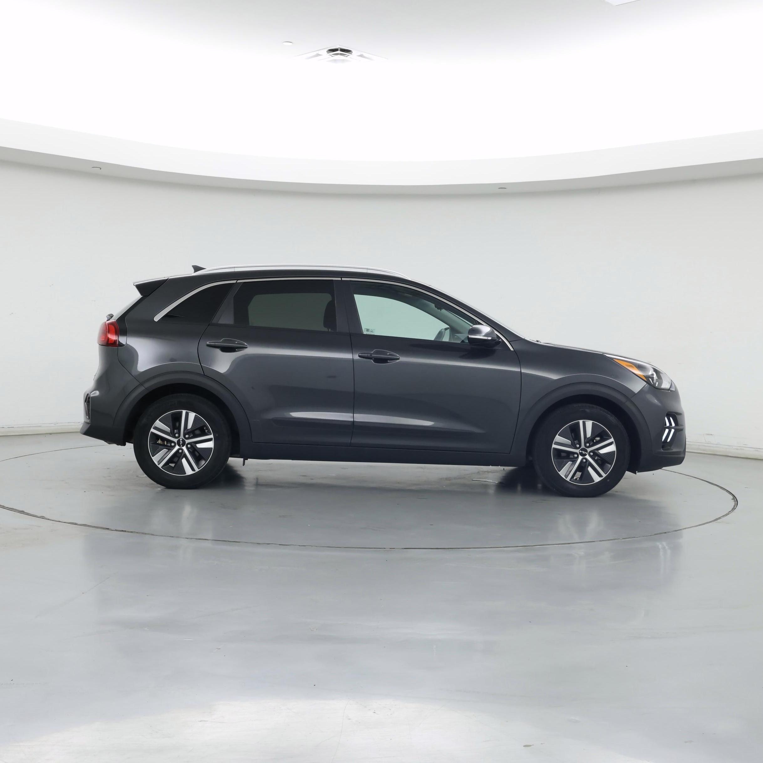 Thumbnail: 2022 Kia Niro - 7