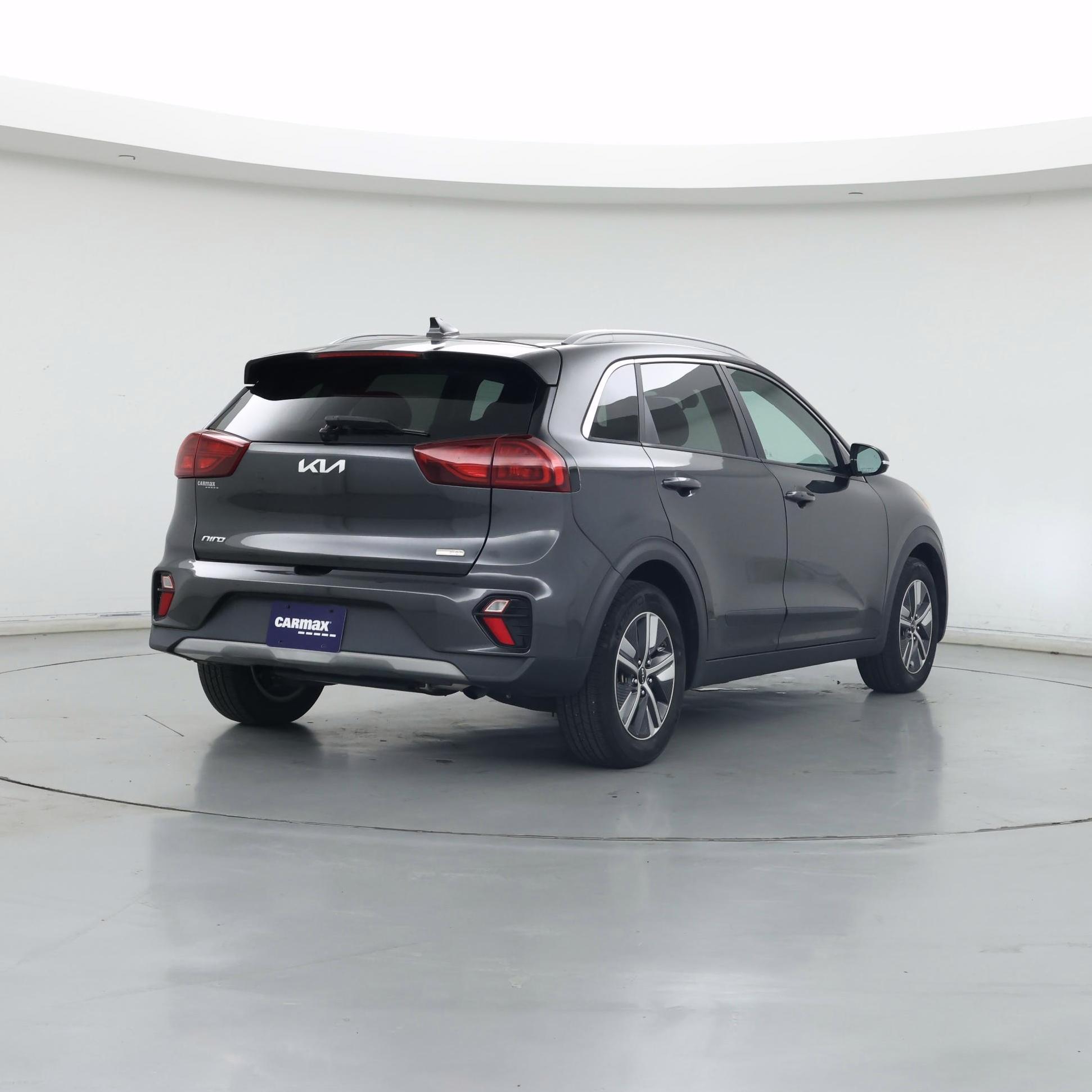 Thumbnail: 2022 Kia Niro - 8