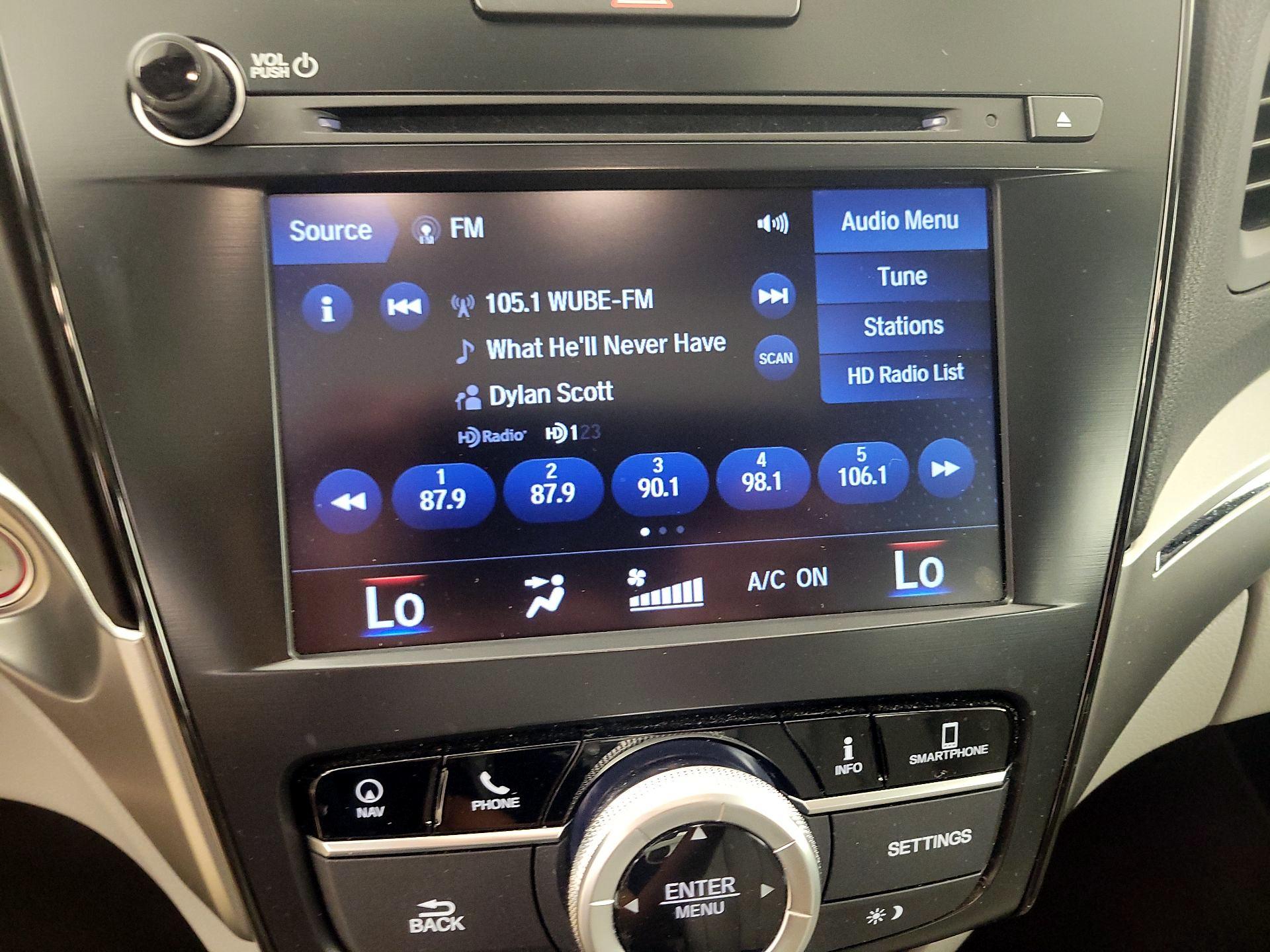 Thumbnail: 2019 Acura ILX - 16