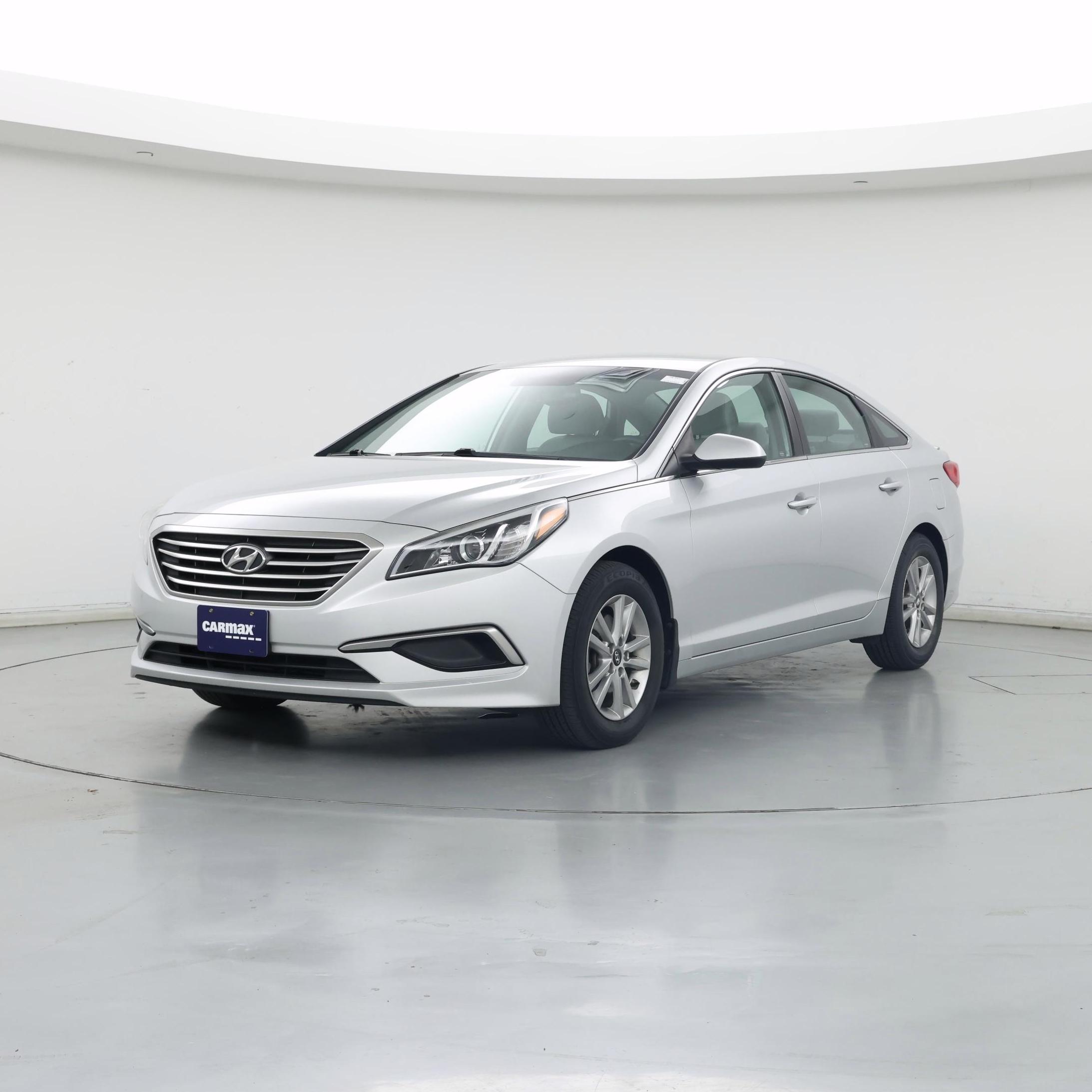 Thumbnail: 2017 Hyundai Sonata - 4
