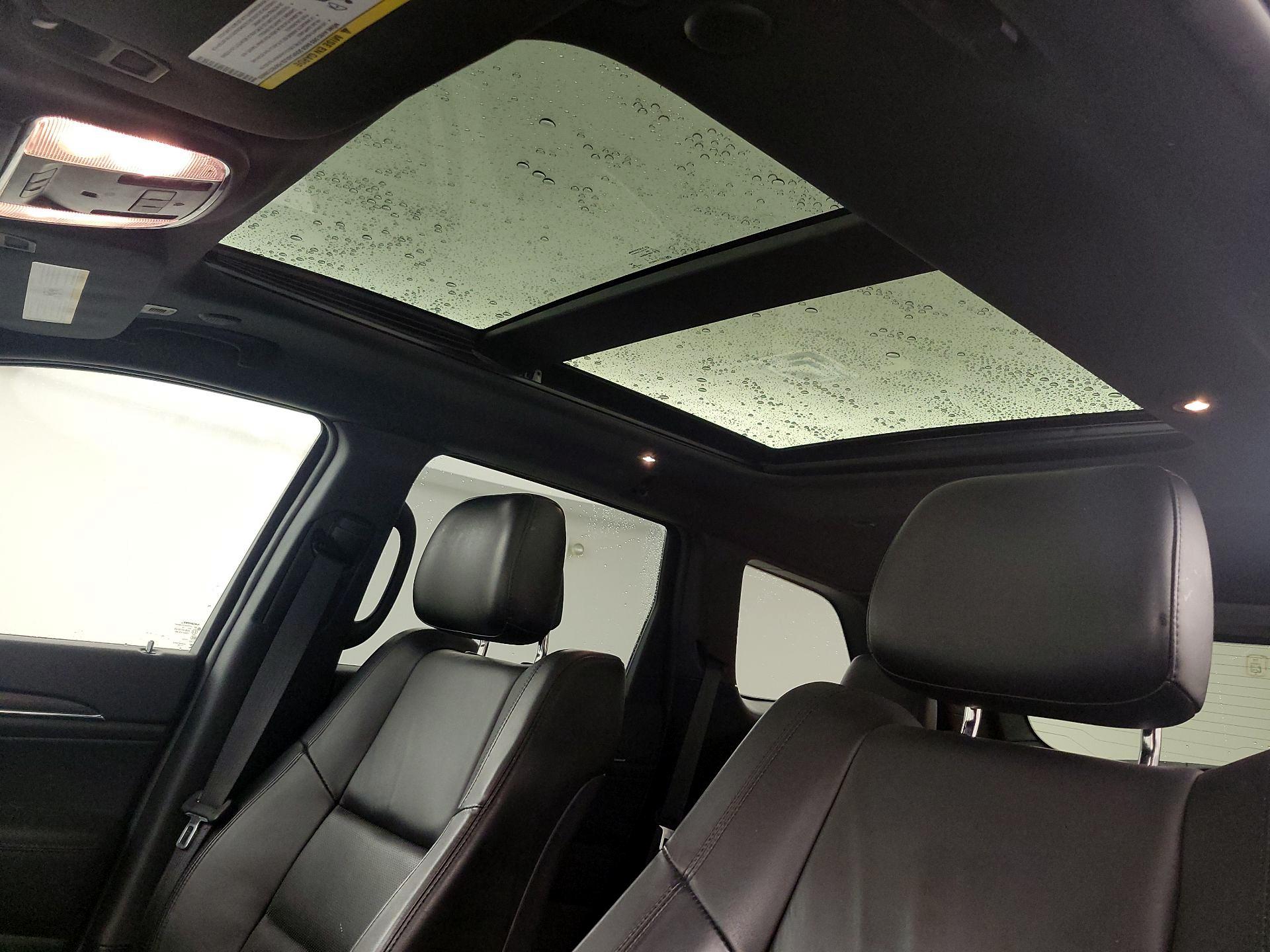 Thumbnail: 2018 Jeep Grand Cherokee - 20