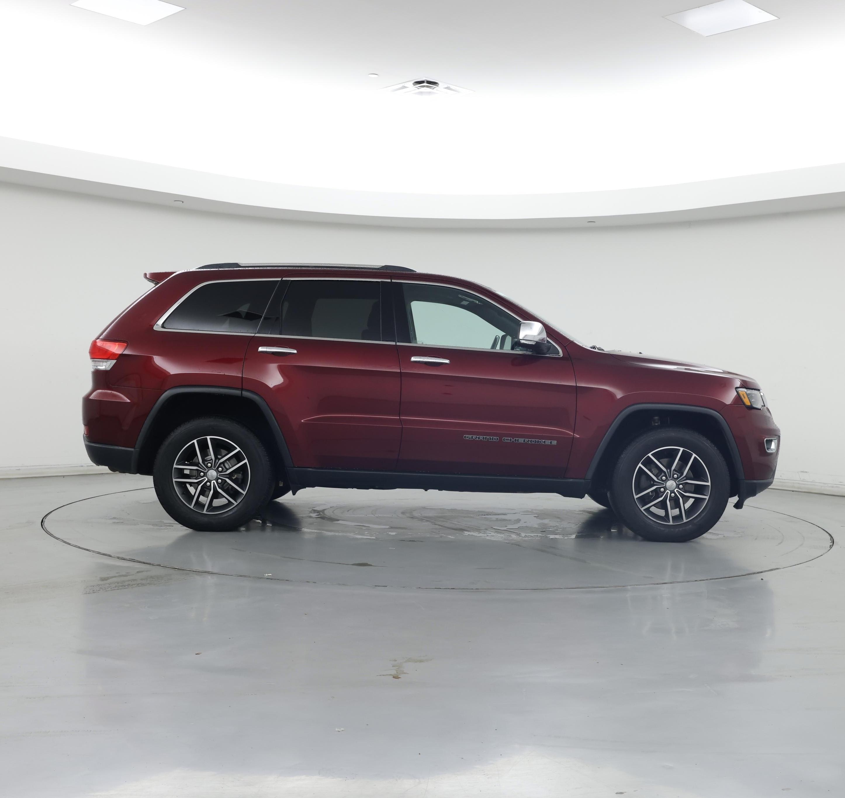 Thumbnail: 2018 Jeep Grand Cherokee - 7