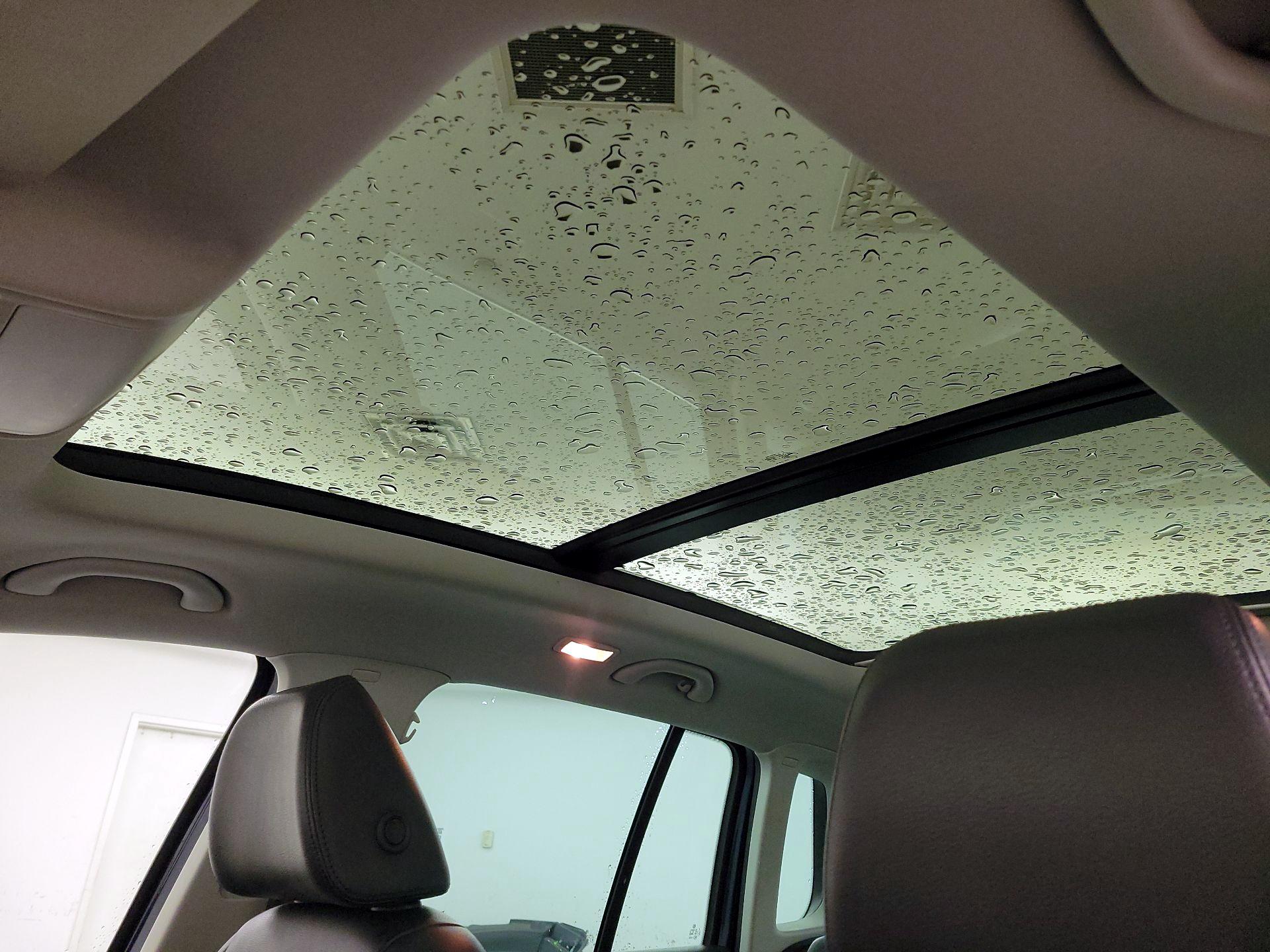 Thumbnail: 2016 Volkswagen Tiguan - 20