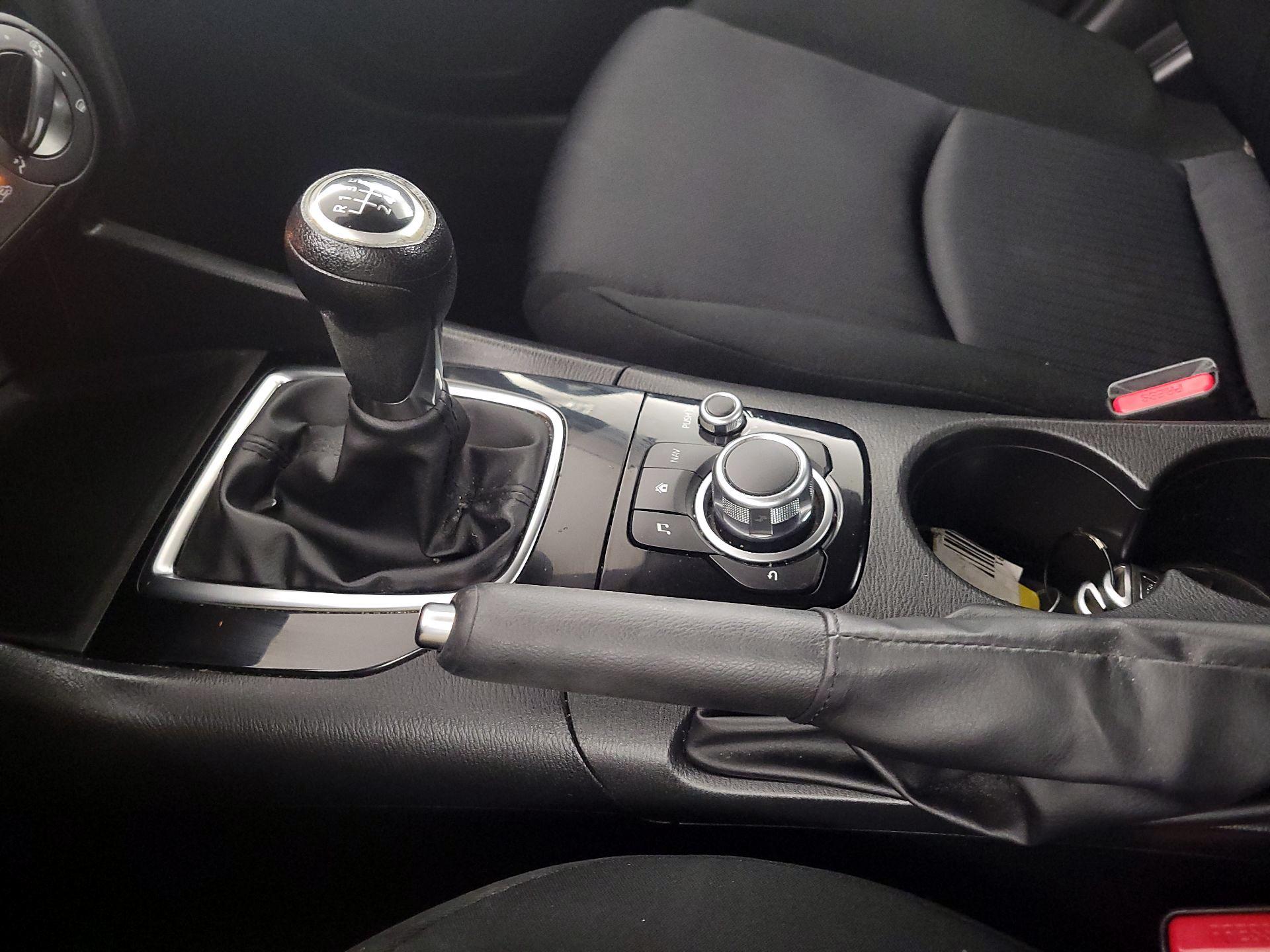 Thumbnail: 2015 Mazda Mazda3 - 16