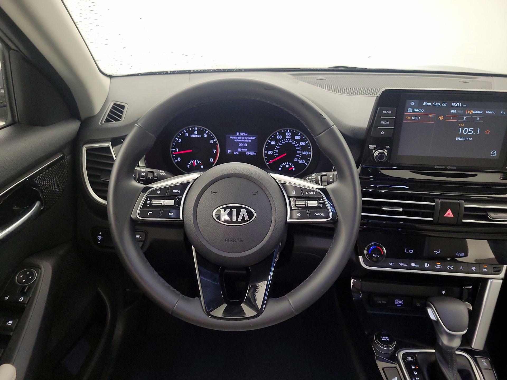 Thumbnail: 2021 Kia Seltos - 10