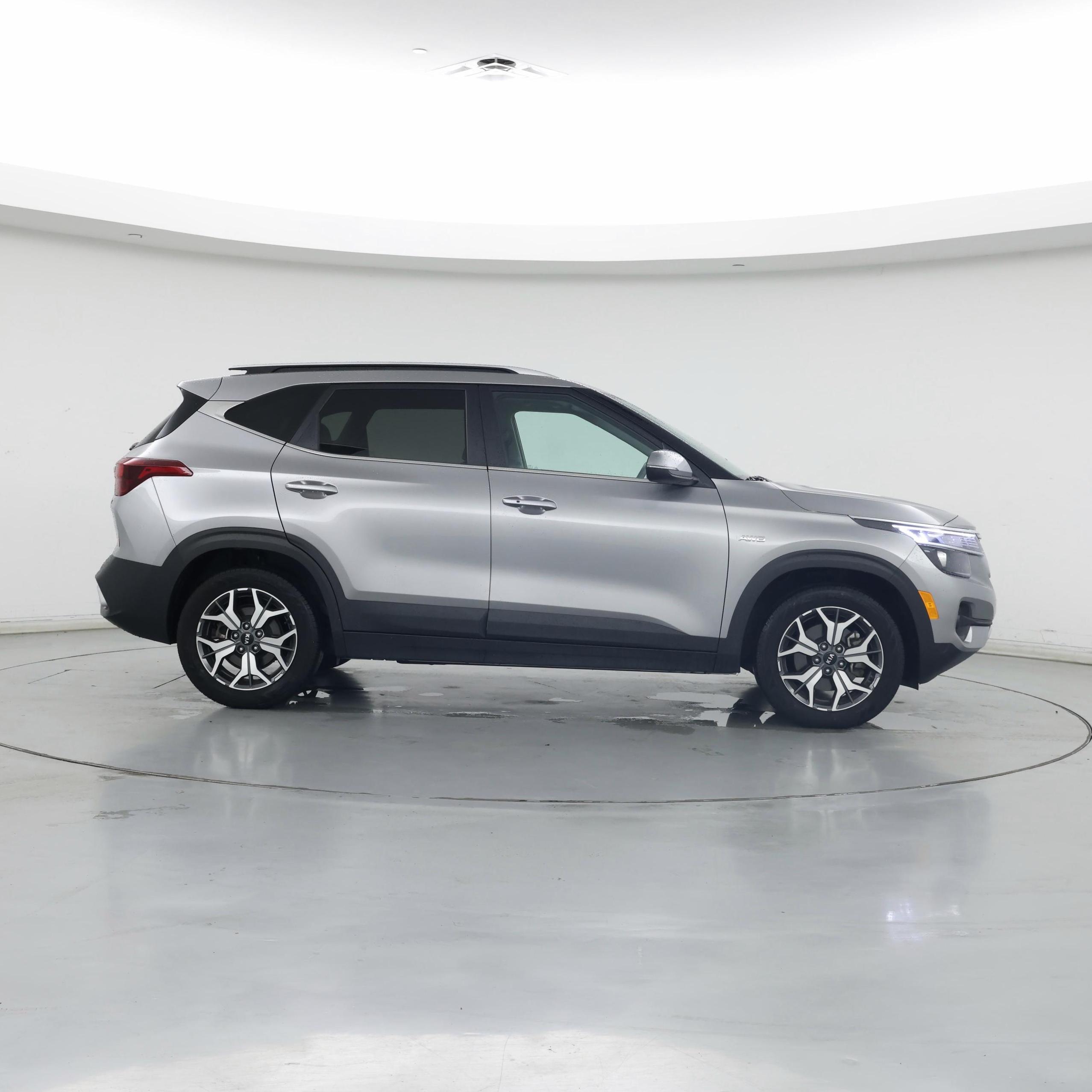 Thumbnail: 2021 Kia Seltos - 7