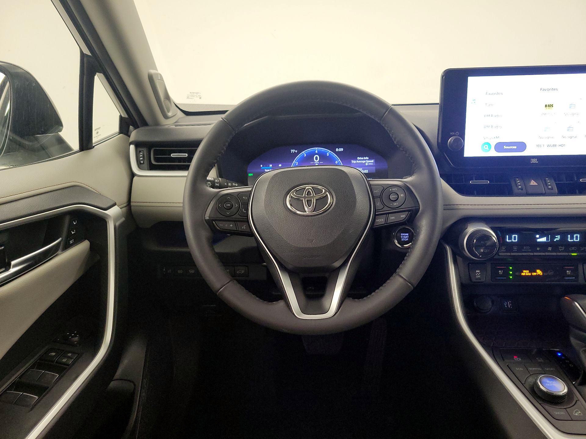 Thumbnail: 2023 Toyota RAV4 - 10