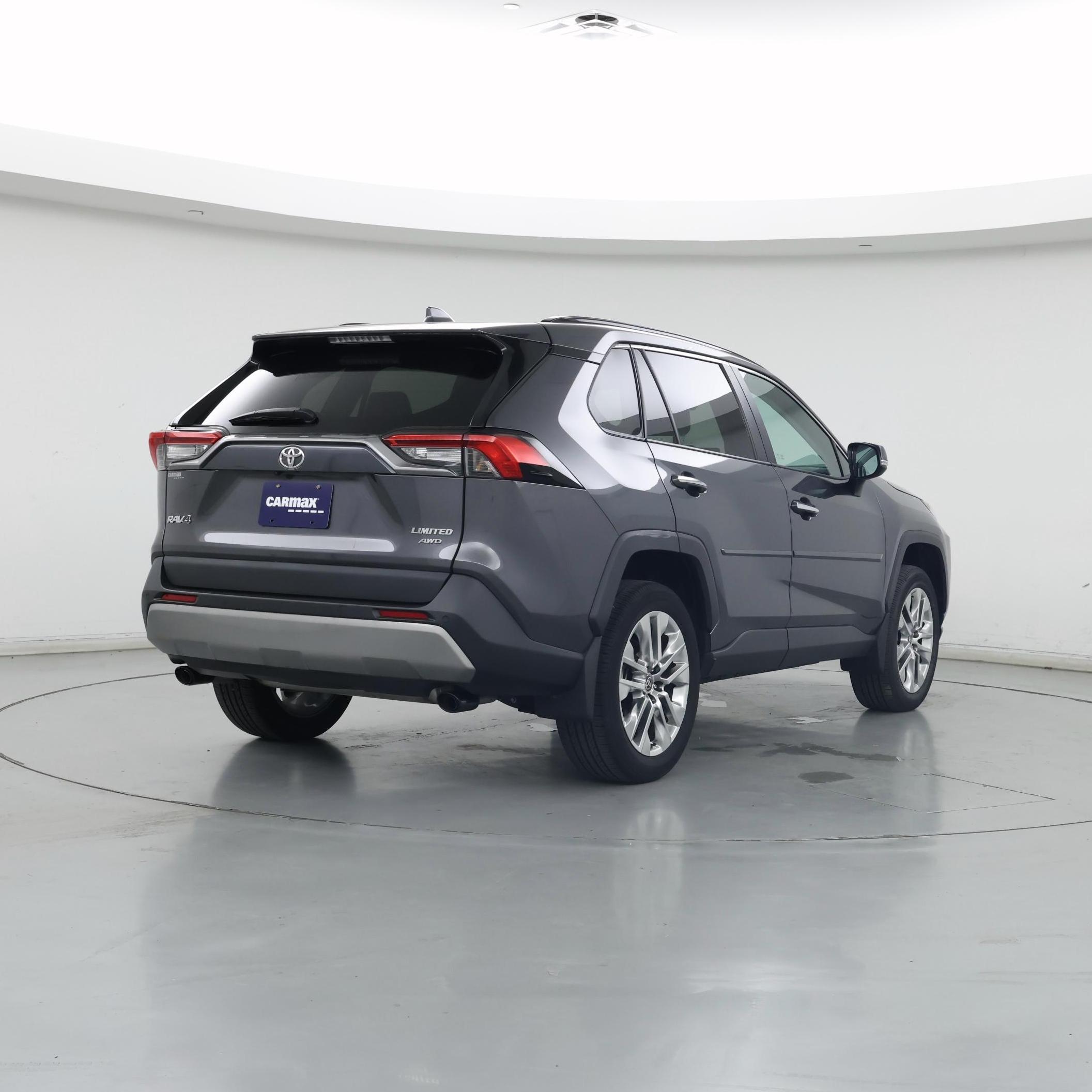 Thumbnail: 2023 Toyota RAV4 - 8