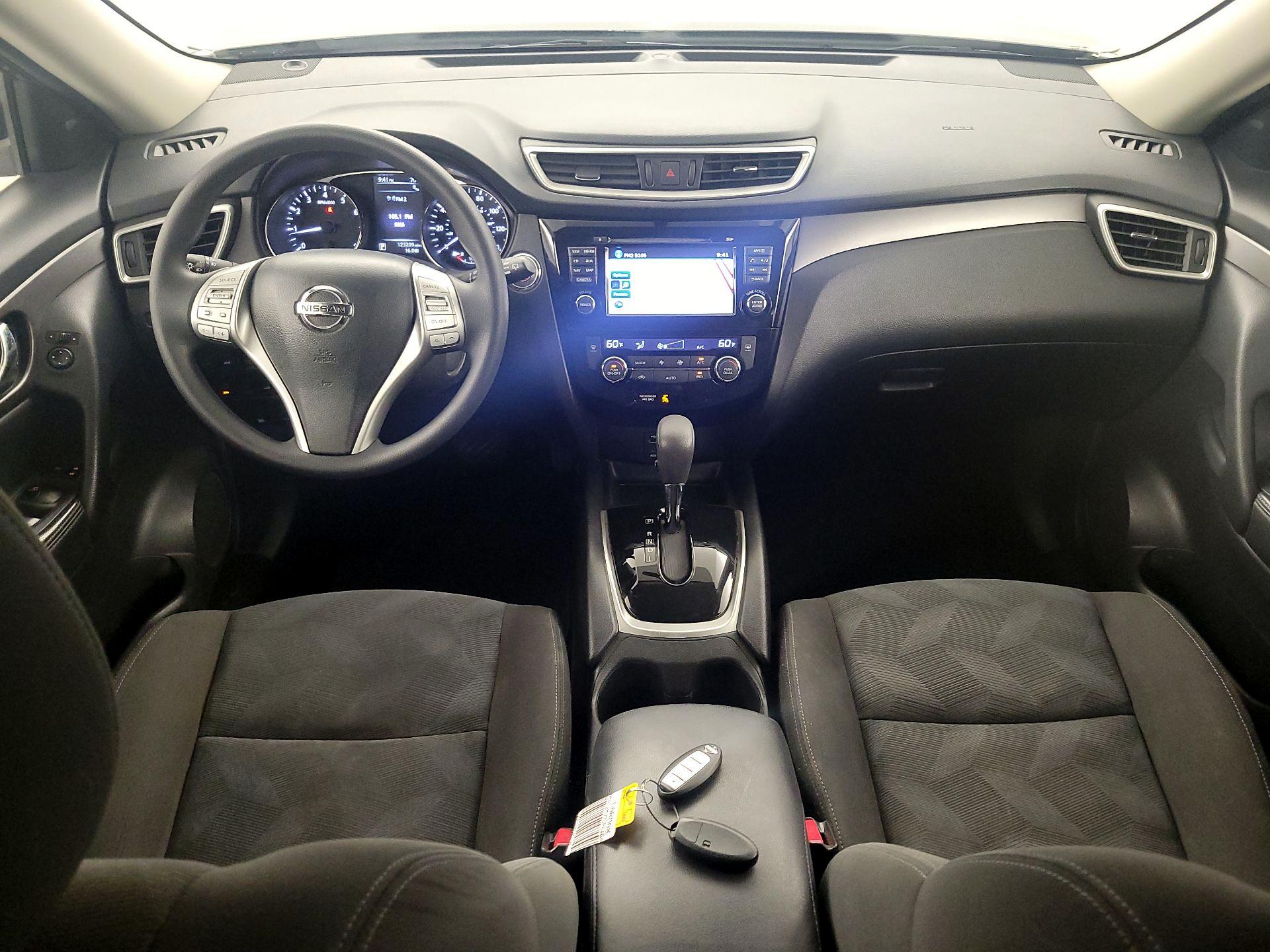Thumbnail: 2016 Nissan Rogue - 9