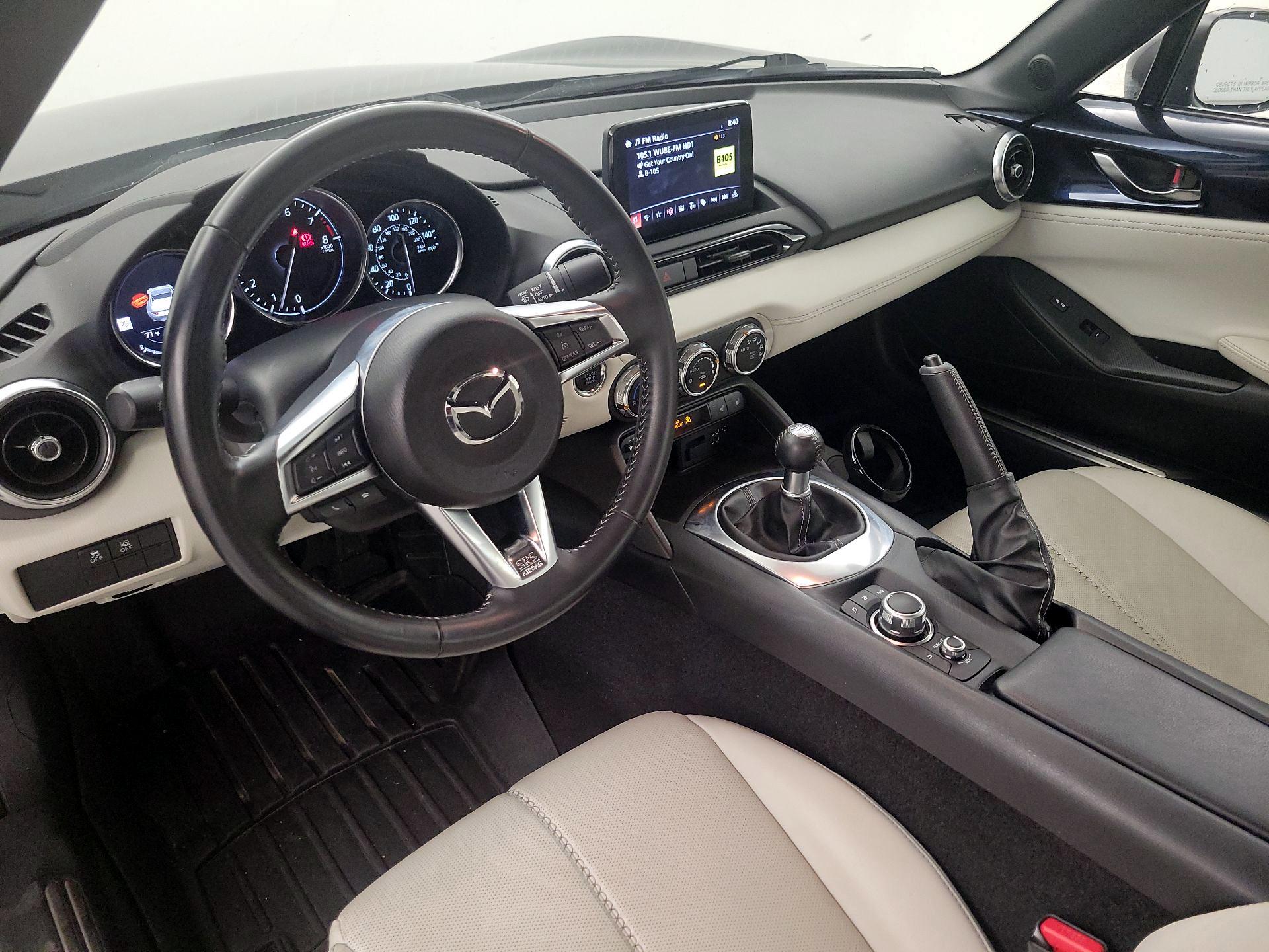 Thumbnail: 2021 Mazda MX-5 Miata - 9