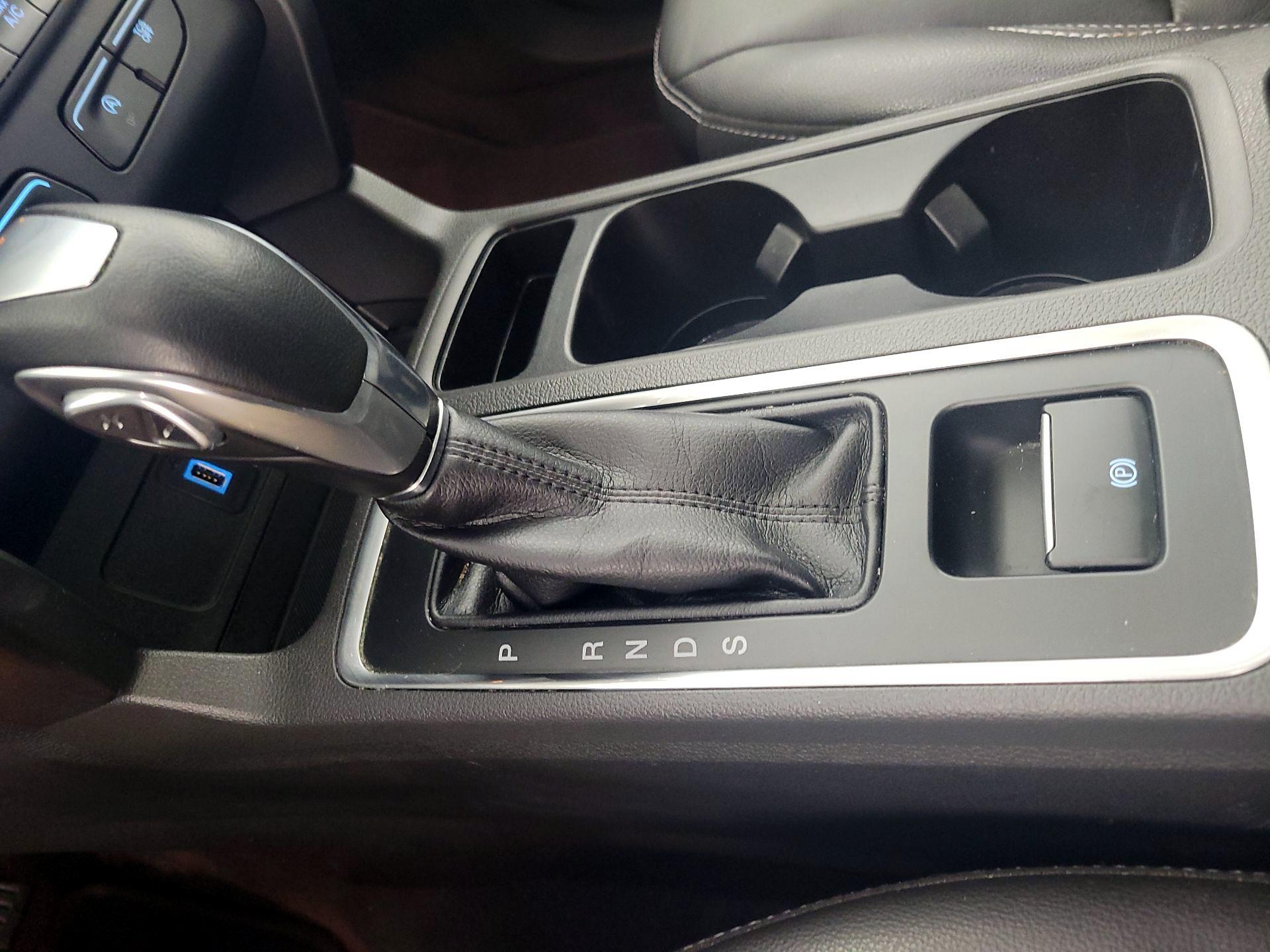 Thumbnail: 2018 Ford Escape - 17