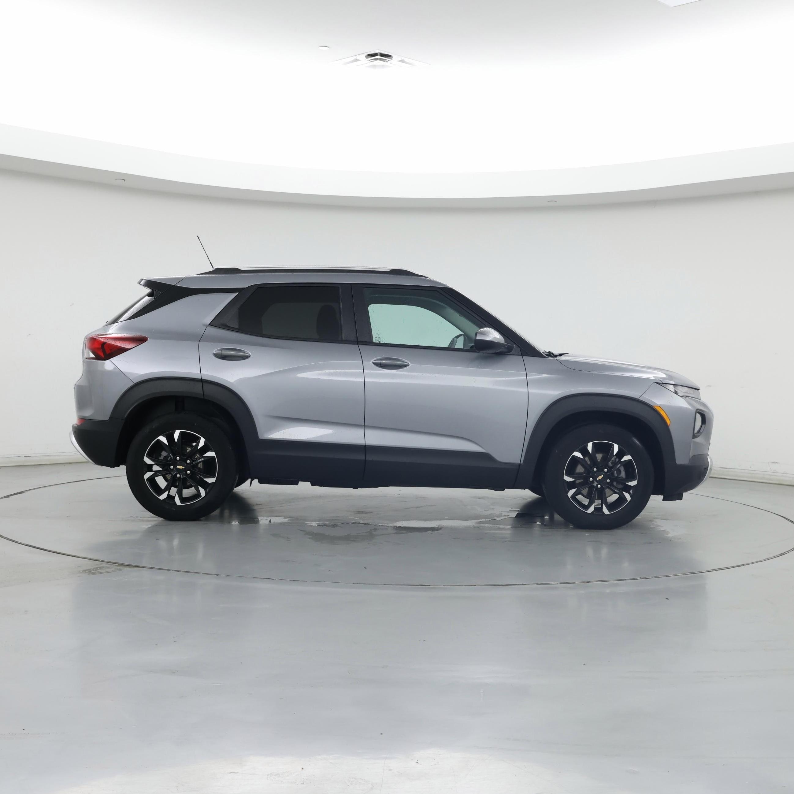 Thumbnail: 2023 Chevrolet TrailBlazer - 7