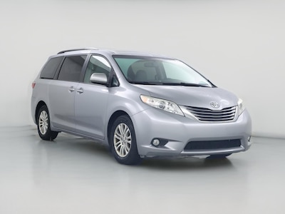 2017 Toyota Sienna XLE