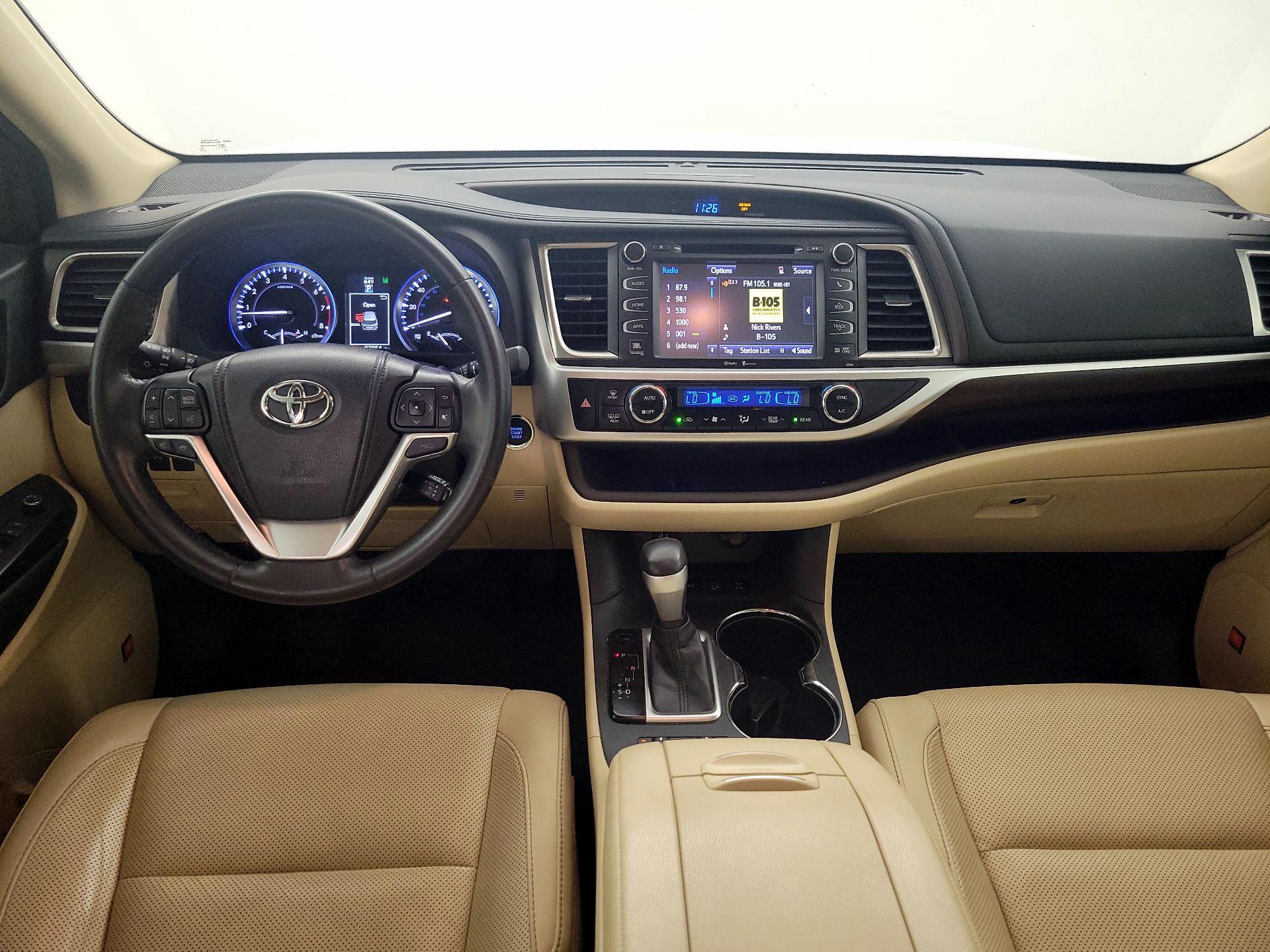 Thumbnail: 2014 Toyota Highlander - 9