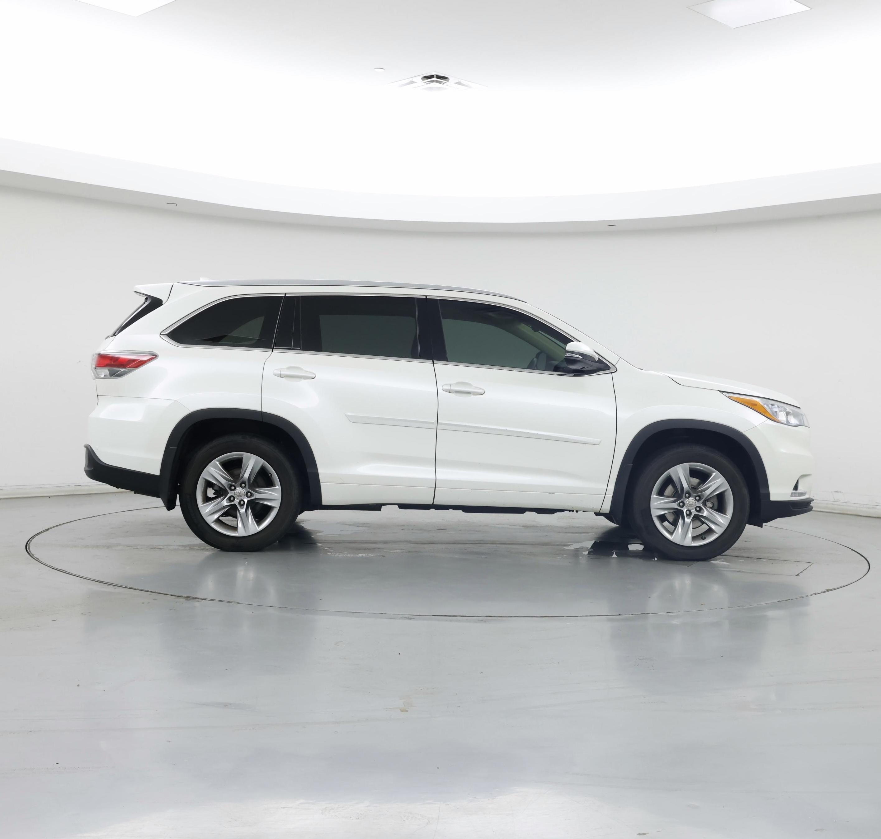 Thumbnail: 2014 Toyota Highlander - 7