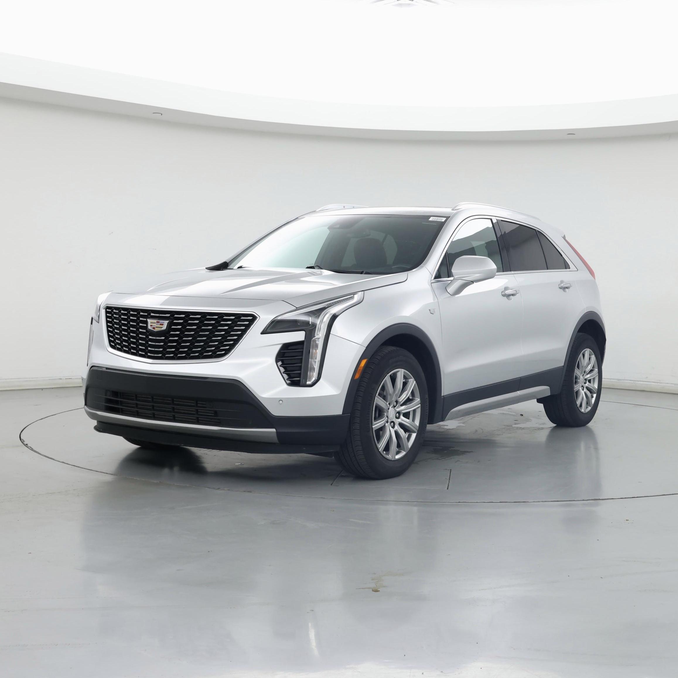Thumbnail: 2020 Cadillac XT4 - 4