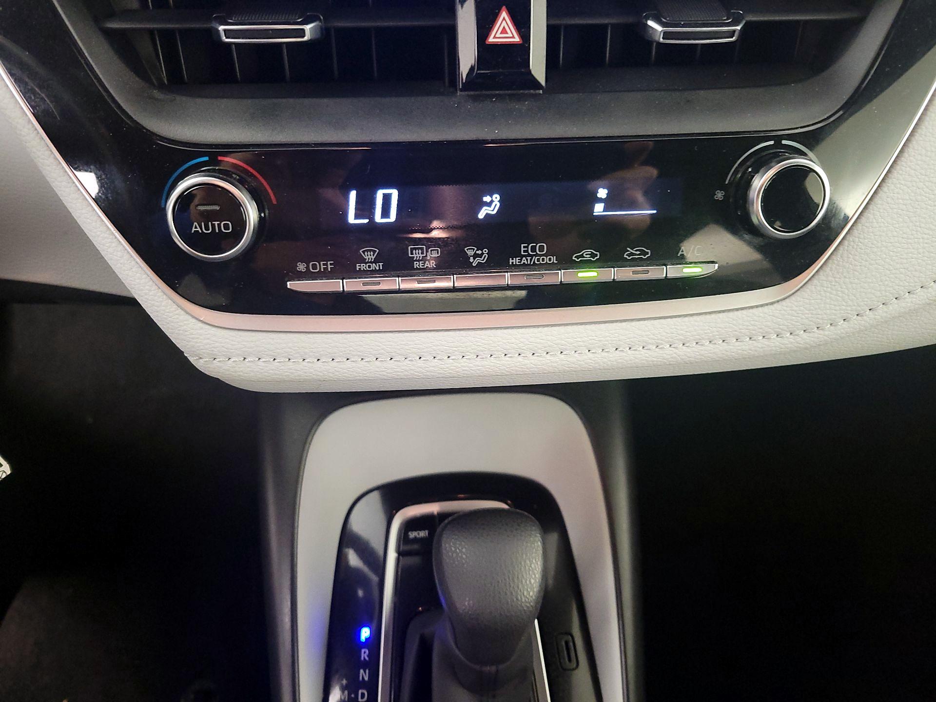 Thumbnail: 2021 Toyota Corolla - 17