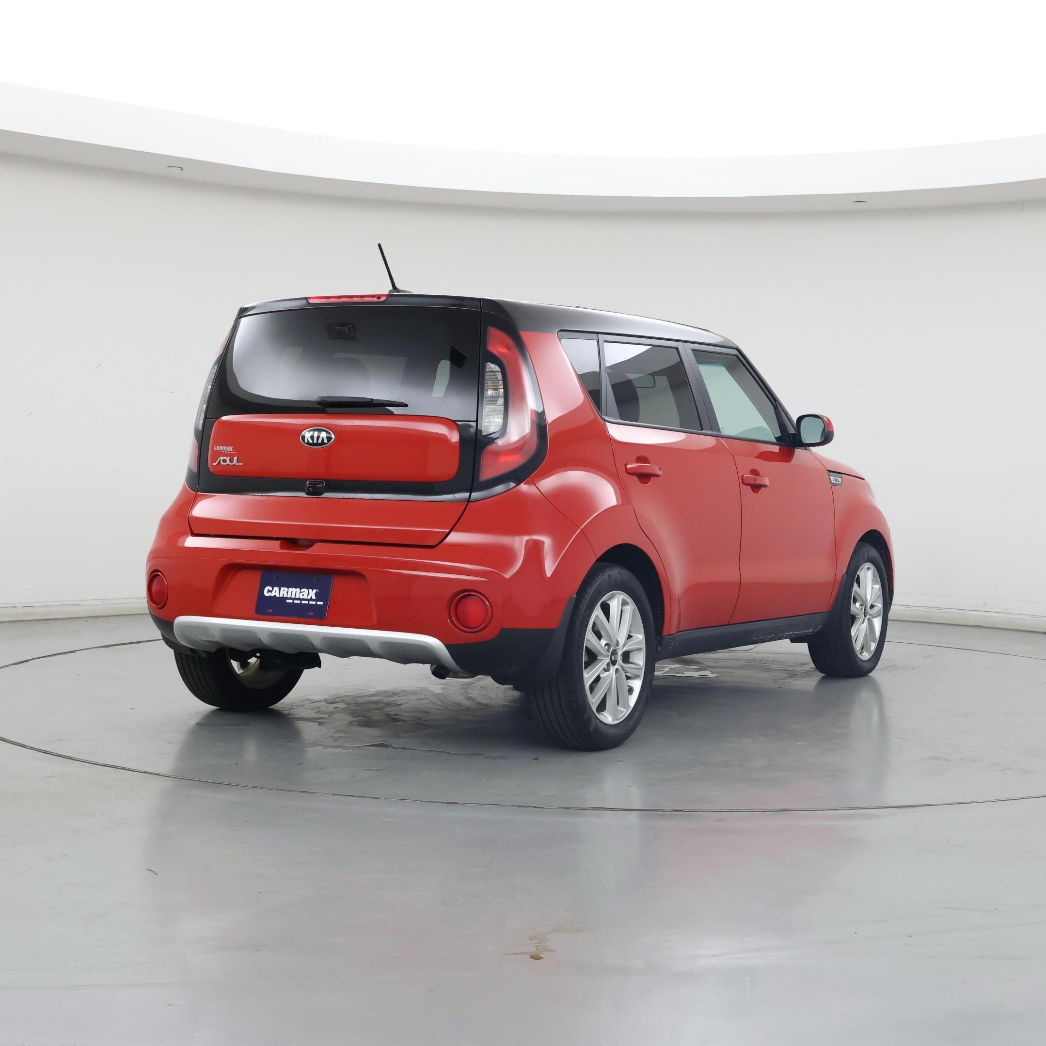 Thumbnail: 2017 Kia Soul - 8