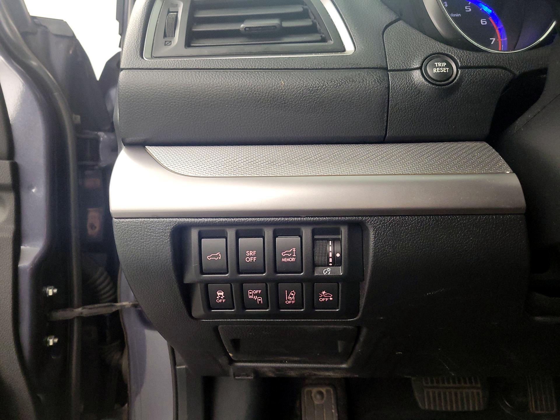 Thumbnail: 2015 Subaru Outback - 13
