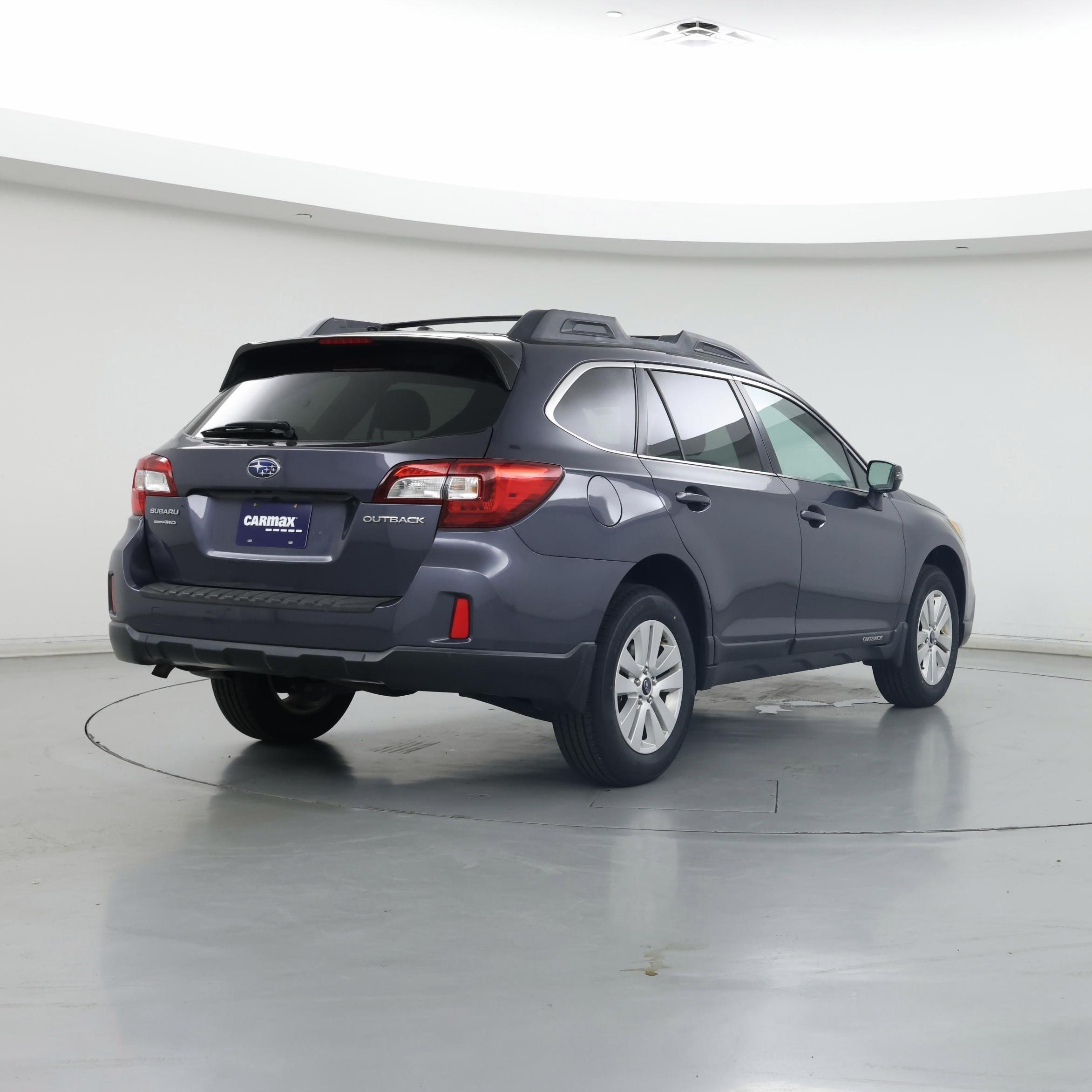 Thumbnail: 2015 Subaru Outback - 8