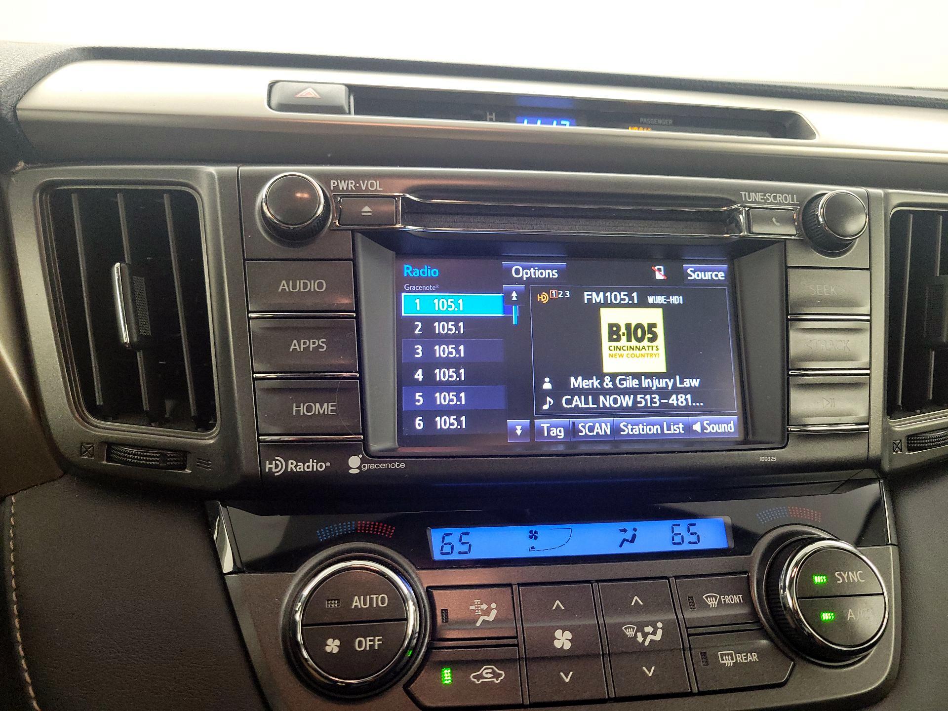Thumbnail: 2015 Toyota RAV4 - 15