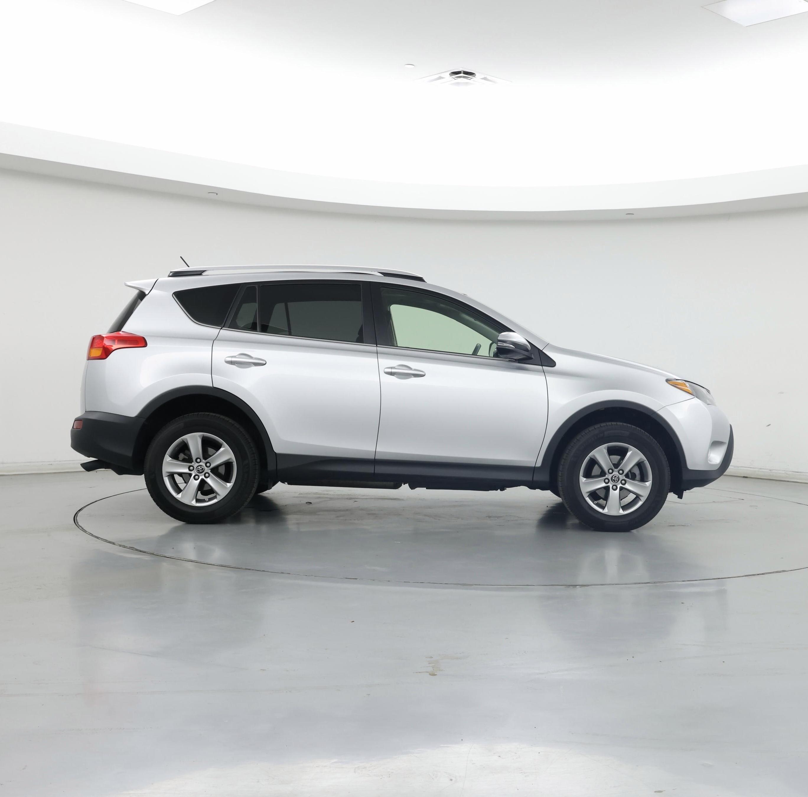 Thumbnail: 2015 Toyota RAV4 - 7