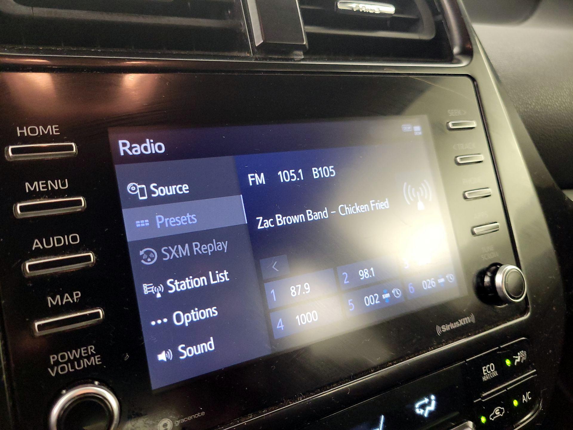 Thumbnail: 2021 Toyota Prius - 15