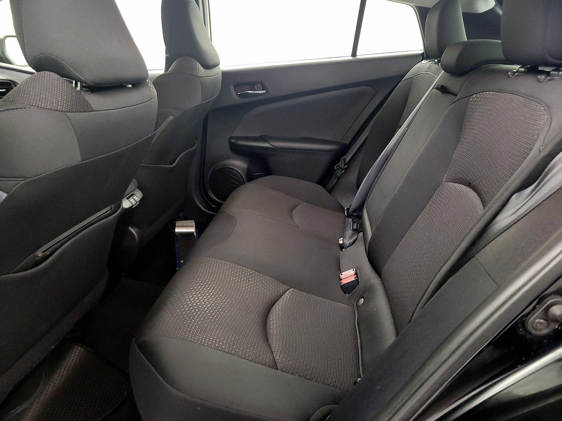 Thumbnail: 2021 Toyota Prius - 19