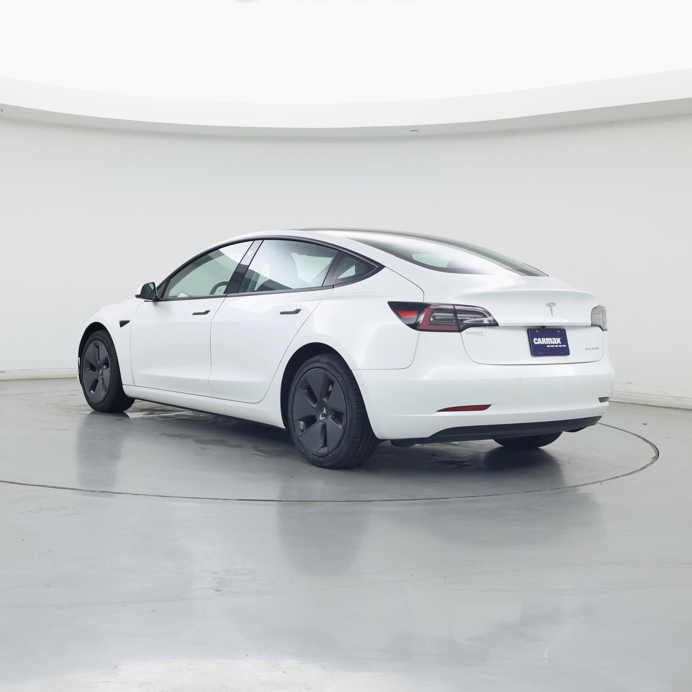 Thumbnail: 2022 Tesla Model 3 - 2