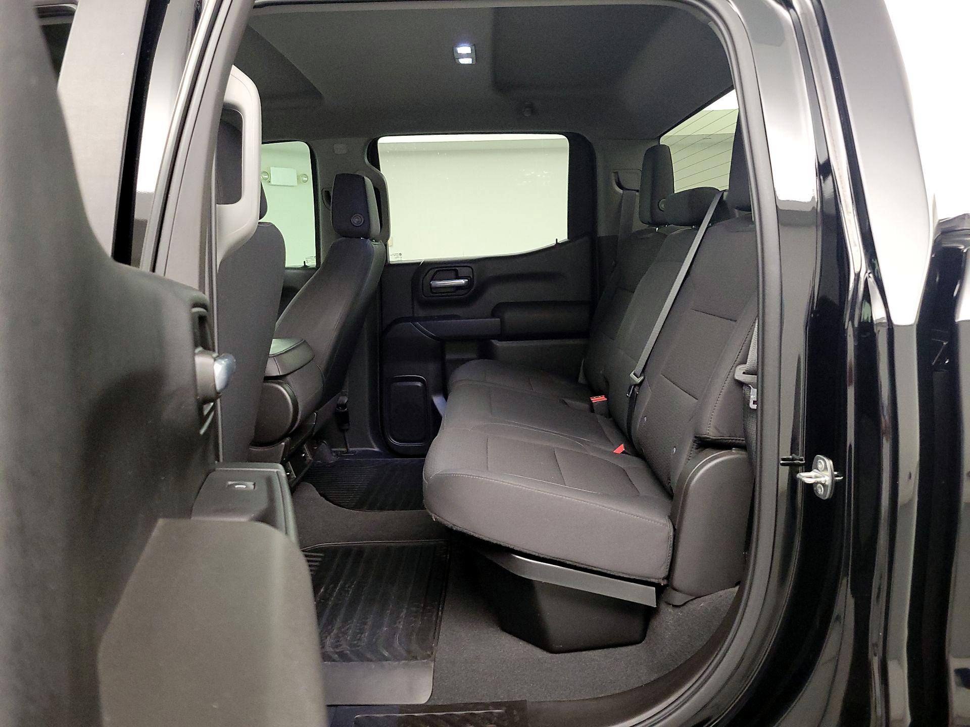 Thumbnail: 2021 Chevrolet Silverado 1500 - 19