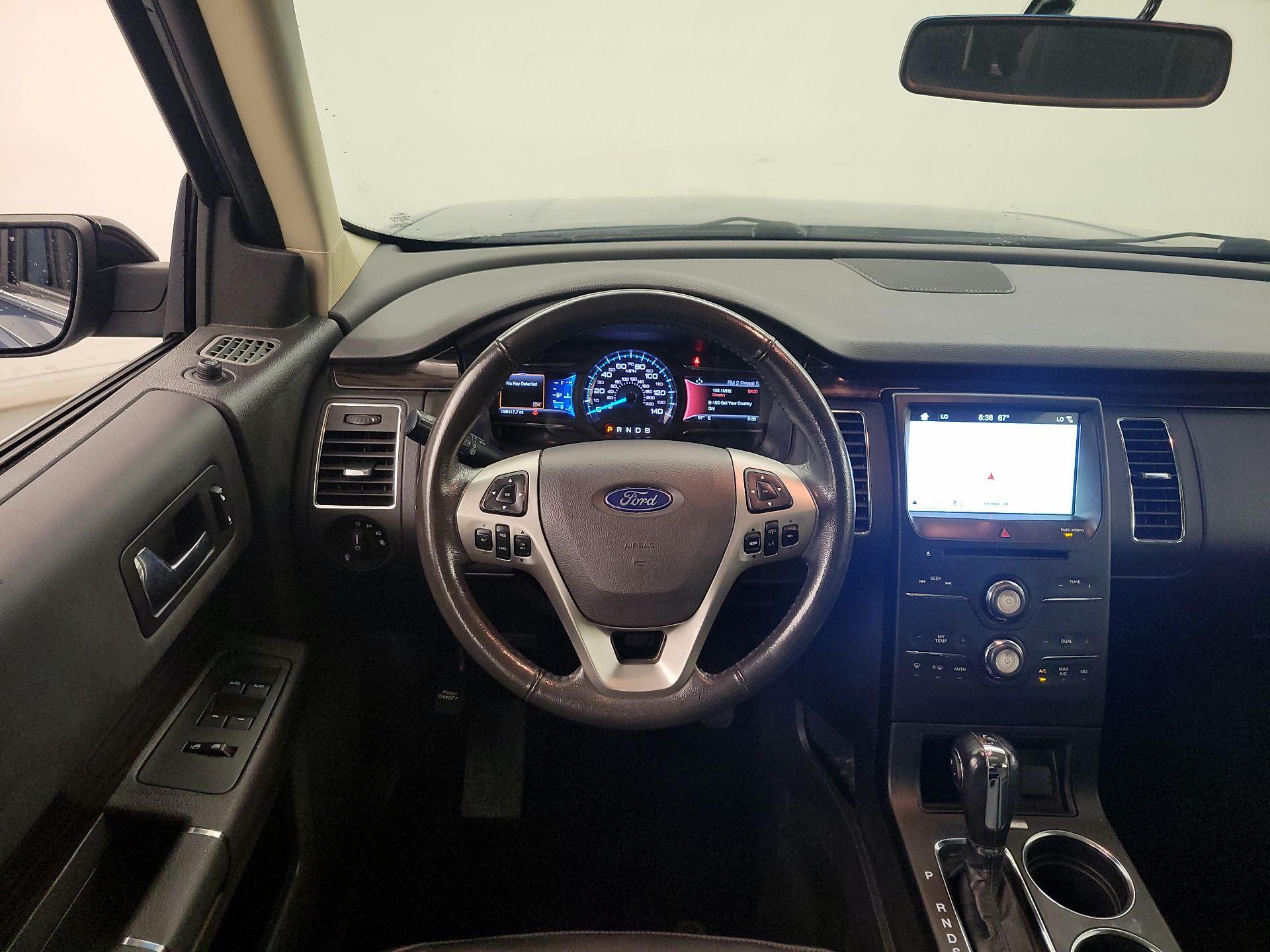 Thumbnail: 2018 Ford Flex - 10